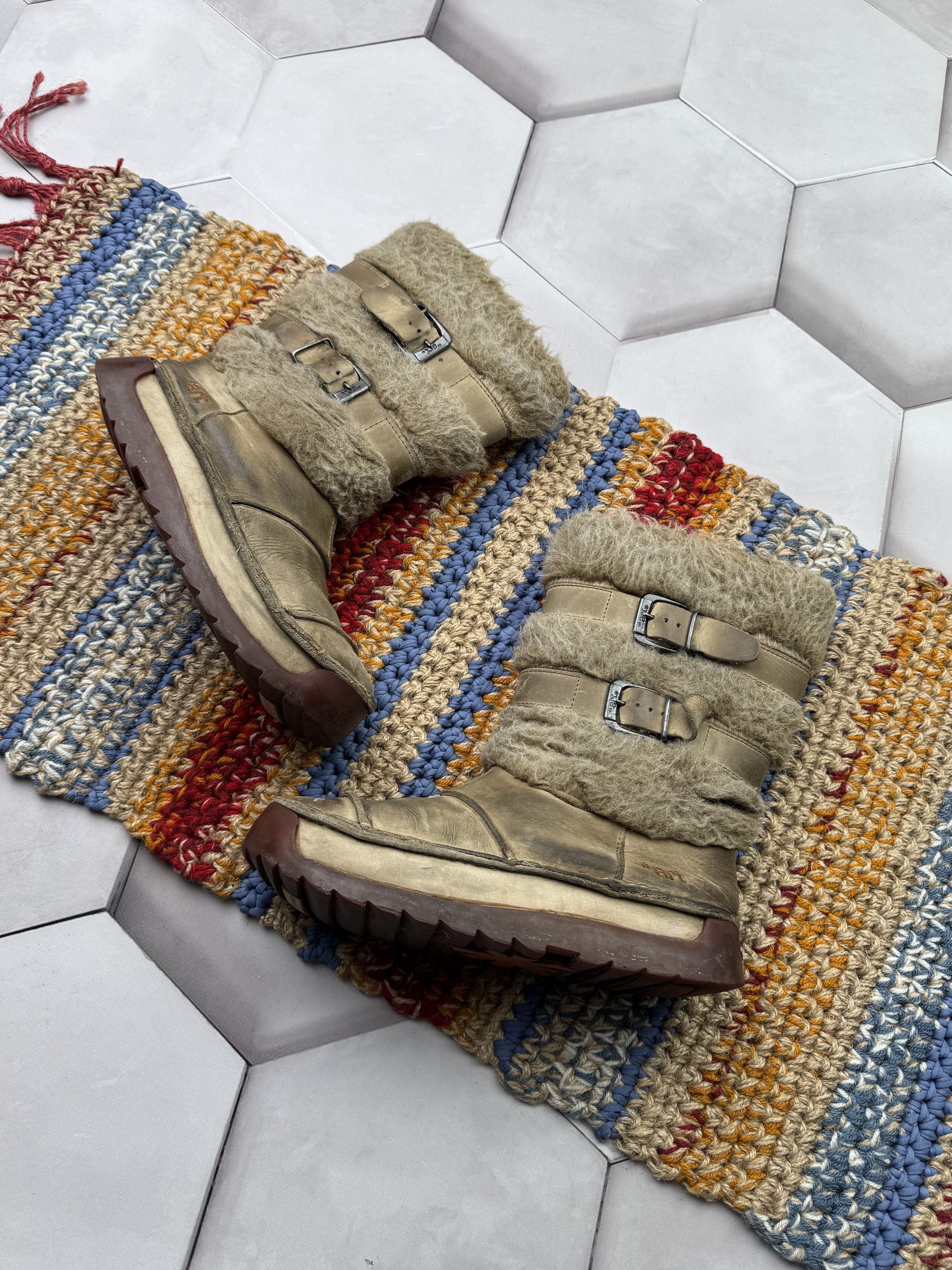 Vintage Faded Hybrid Boots With Straps A528