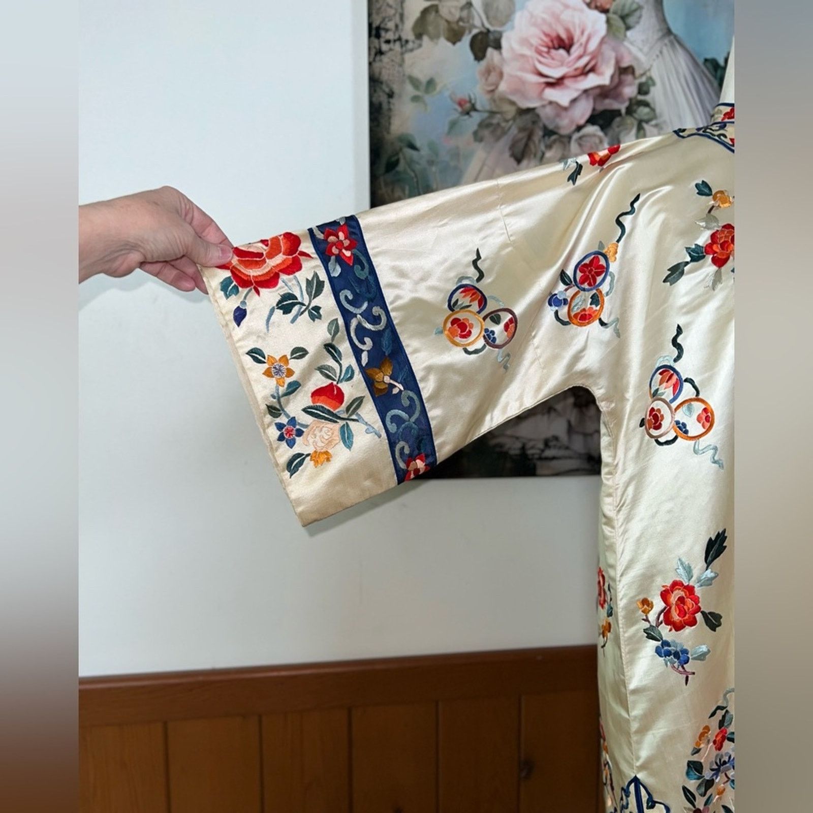 Vintage Spectacular Vintage 1930s/40s Embroidered Silk Kimono! Size ONE SIZE - 4 Thumbnail