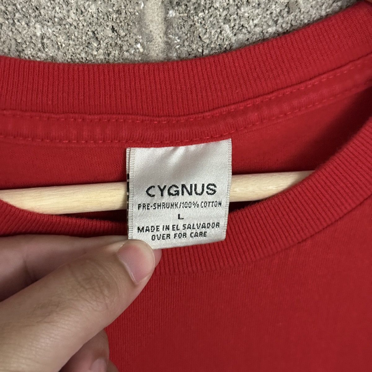 Other Vintage Cygnus Feet Of Air Cycling Red Tee Mens Large Size US L / EU 52-54 / 3 - 4 Thumbnail