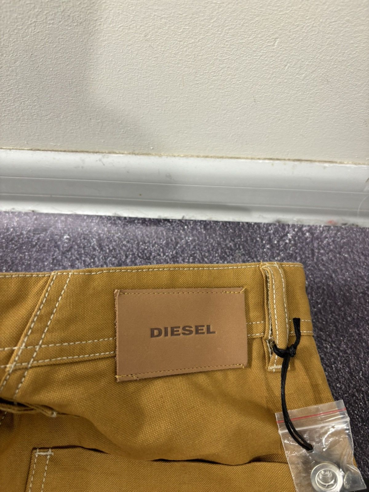 Diesel Diesel P-Frank NWT Buckle Back Men’s Mustard Dungaree Pants Size US 31 - 18 Thumbnail