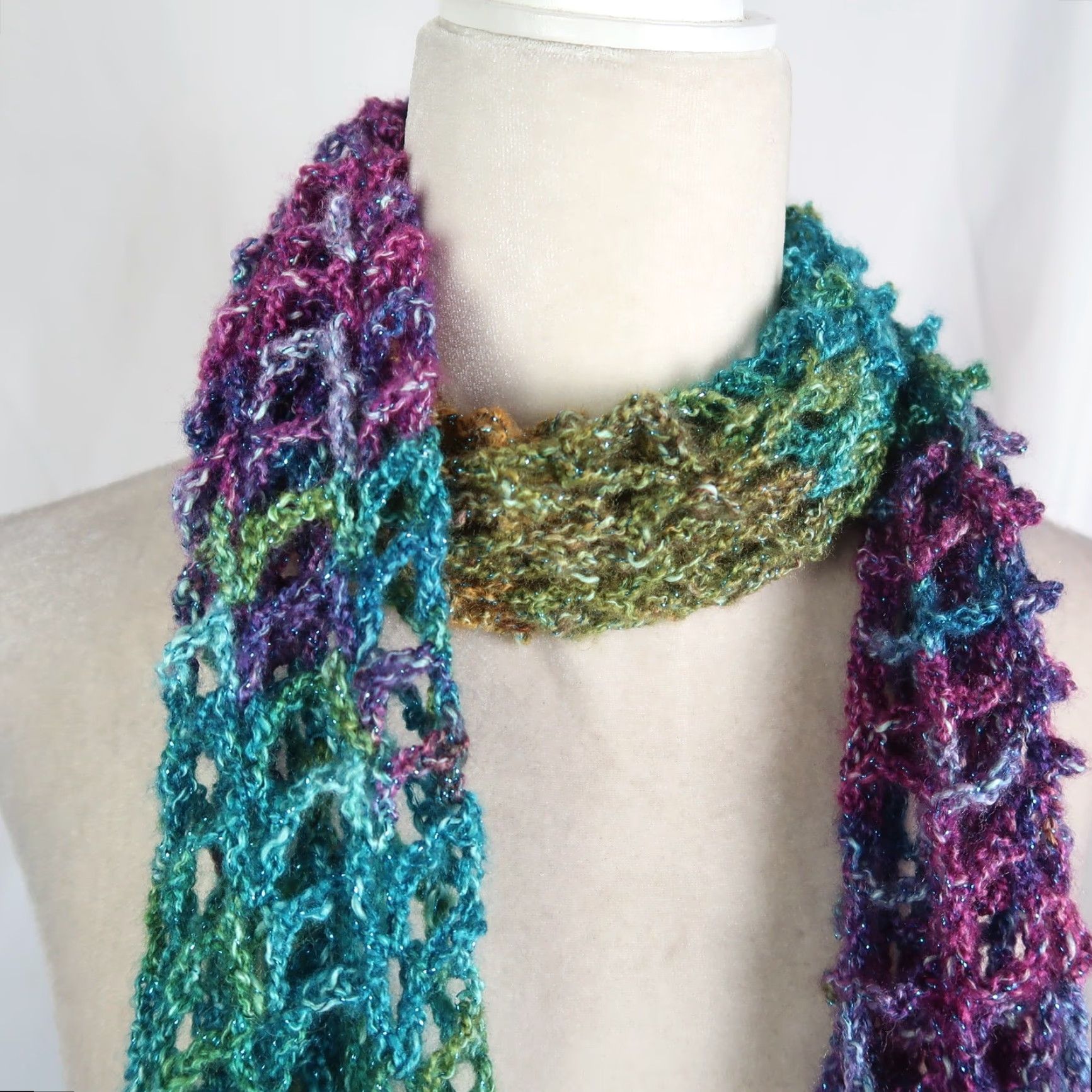 Vintage VINTAGE Bohemian Scarf Crochet Knit Glitter Ombre Blue Green Purple 94" length 9" width Rectangle Women Size ONE SIZE - 2 Thumbnail