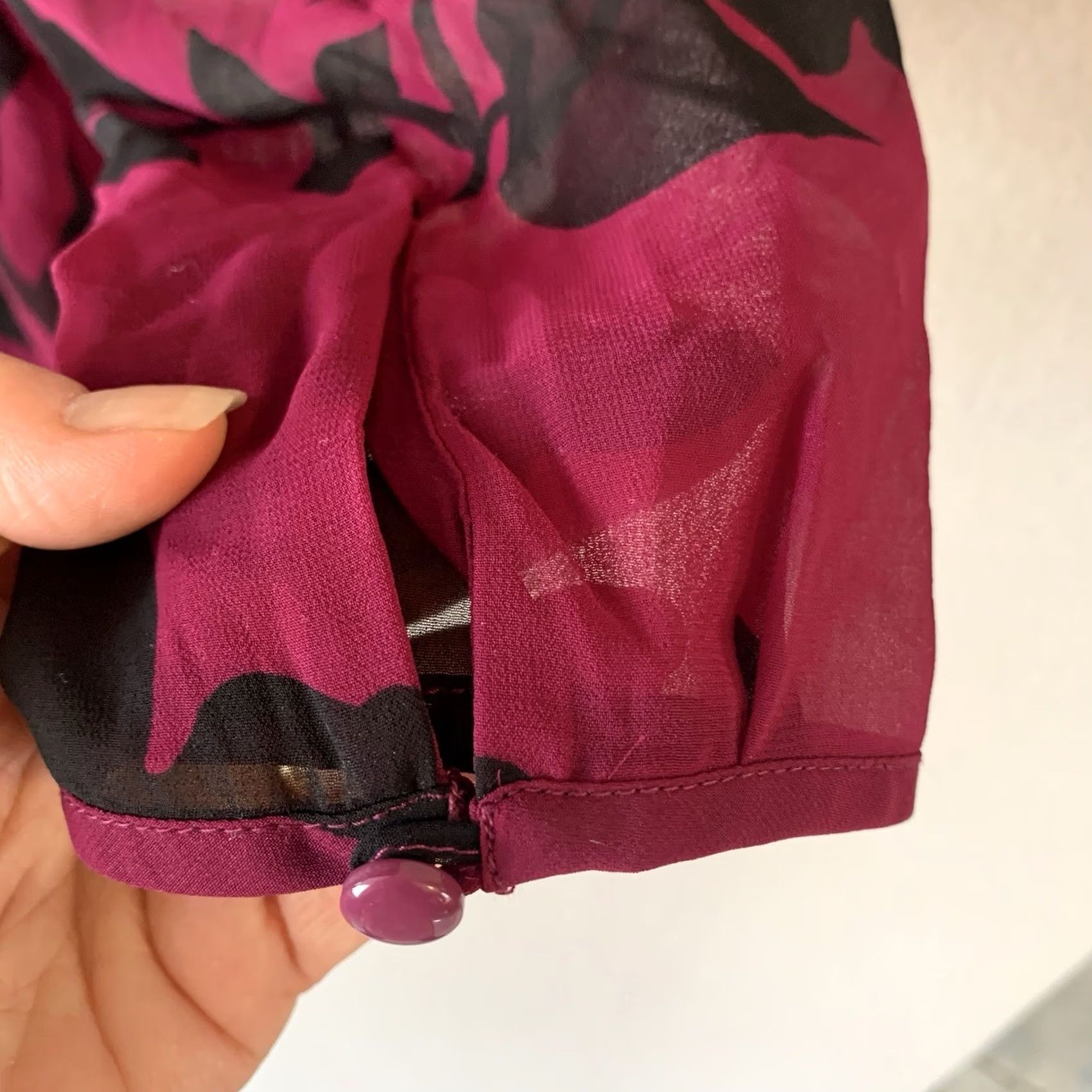 Old Navy VINTAGE Old Navy Blouse Women's S Tall Purple Floral Sheer Chiffon Round Neck Long Sleeve Pullover Casual Workwear Lagenlook Boho Hippie Gothic Size S / US 4 / IT 40 - 6 Thumbnail
