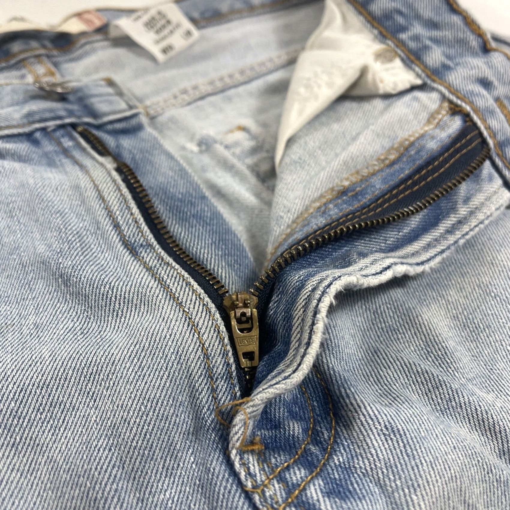 Levi's Levi's Denim Jeans 505 Regular Fit 33x32 Blue Distressed Men Size US 33 - 7 Thumbnail