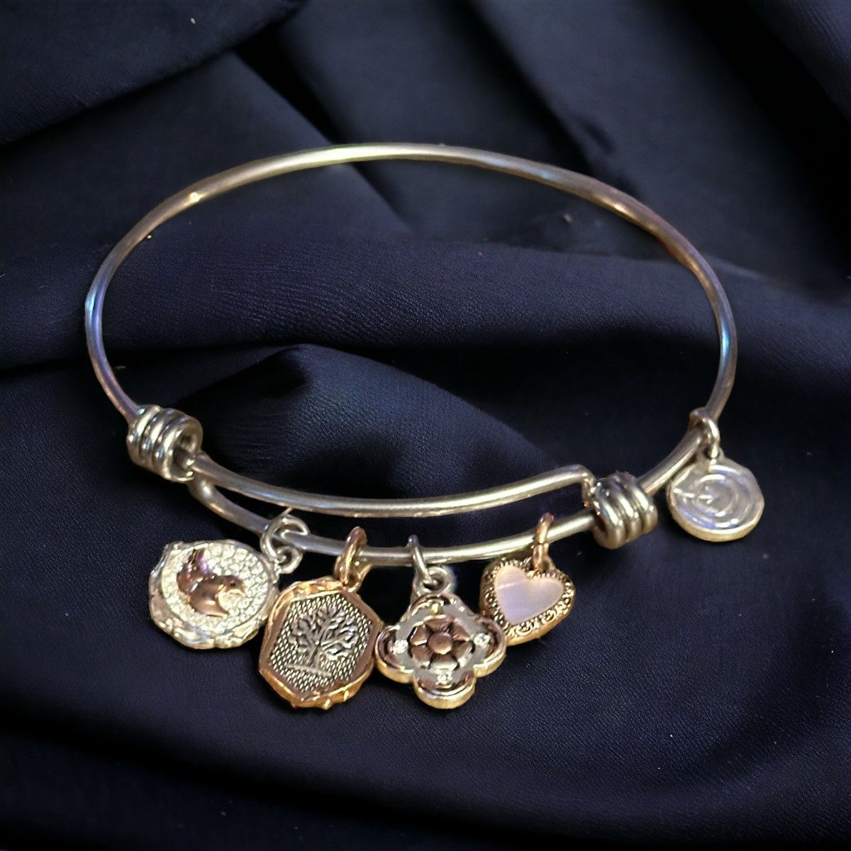 Other Love this Life Grandma expandable bangle charm bracelet Size ONE SIZE - 2 Thumbnail