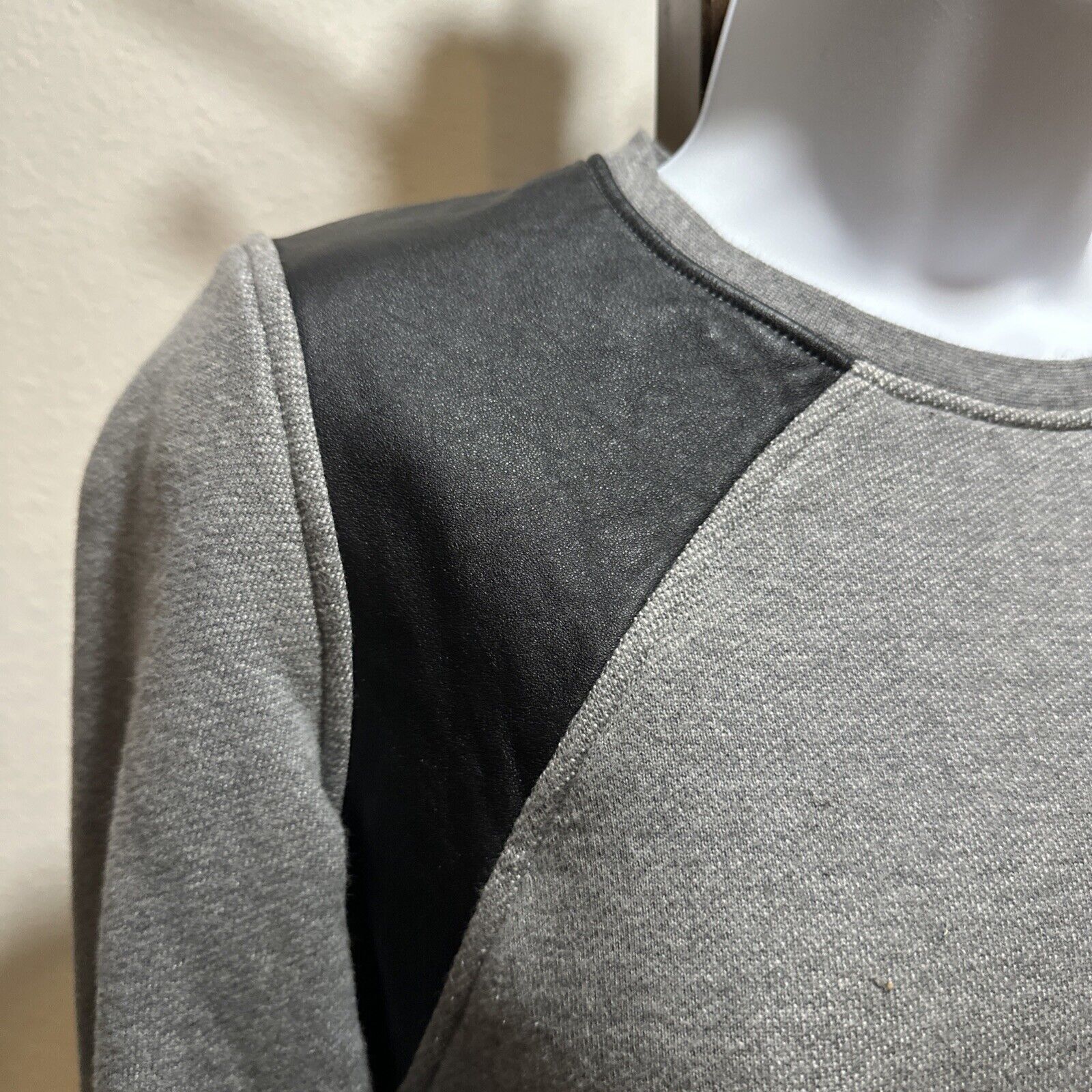Nike Nike Gray Sweatshirt with Lamb Leather Shoulder Panels - S Size S / US 4 / IT 40 - 2 Thumbnail