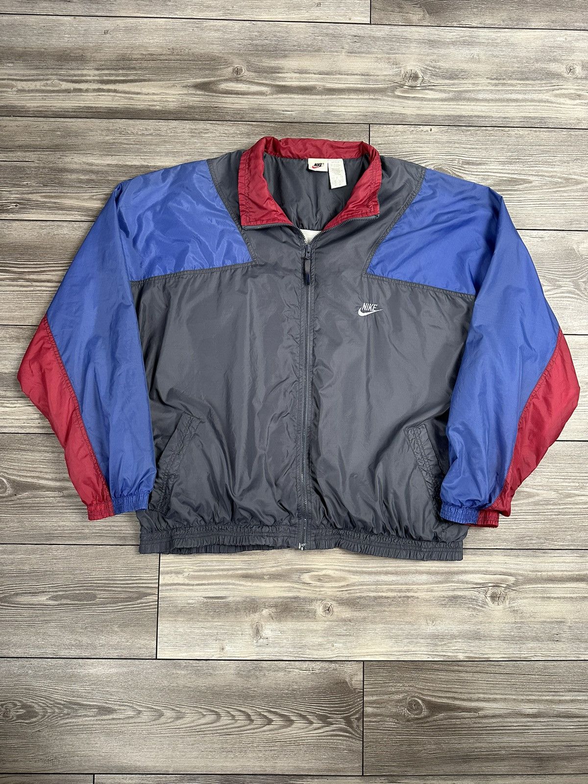 Nike × Vintage Vintage 90’s Nike Full Zip Windbreaker Size US XL / EU 56 / 4 - 1 Thumbnail