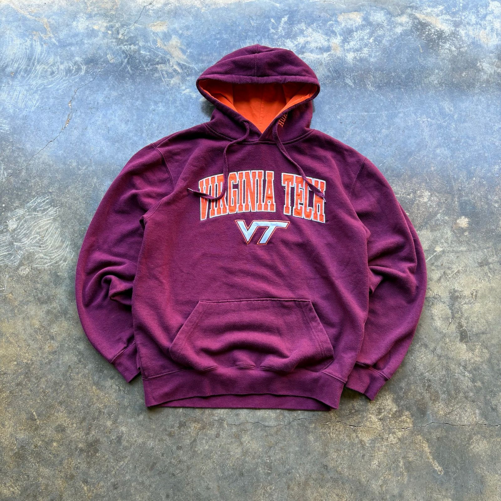 NCAA Vintage Y2K Virginia Tech Hokies NCAA Sweatshirt Size US M / EU 48-50 / 2 - 1 Thumbnail