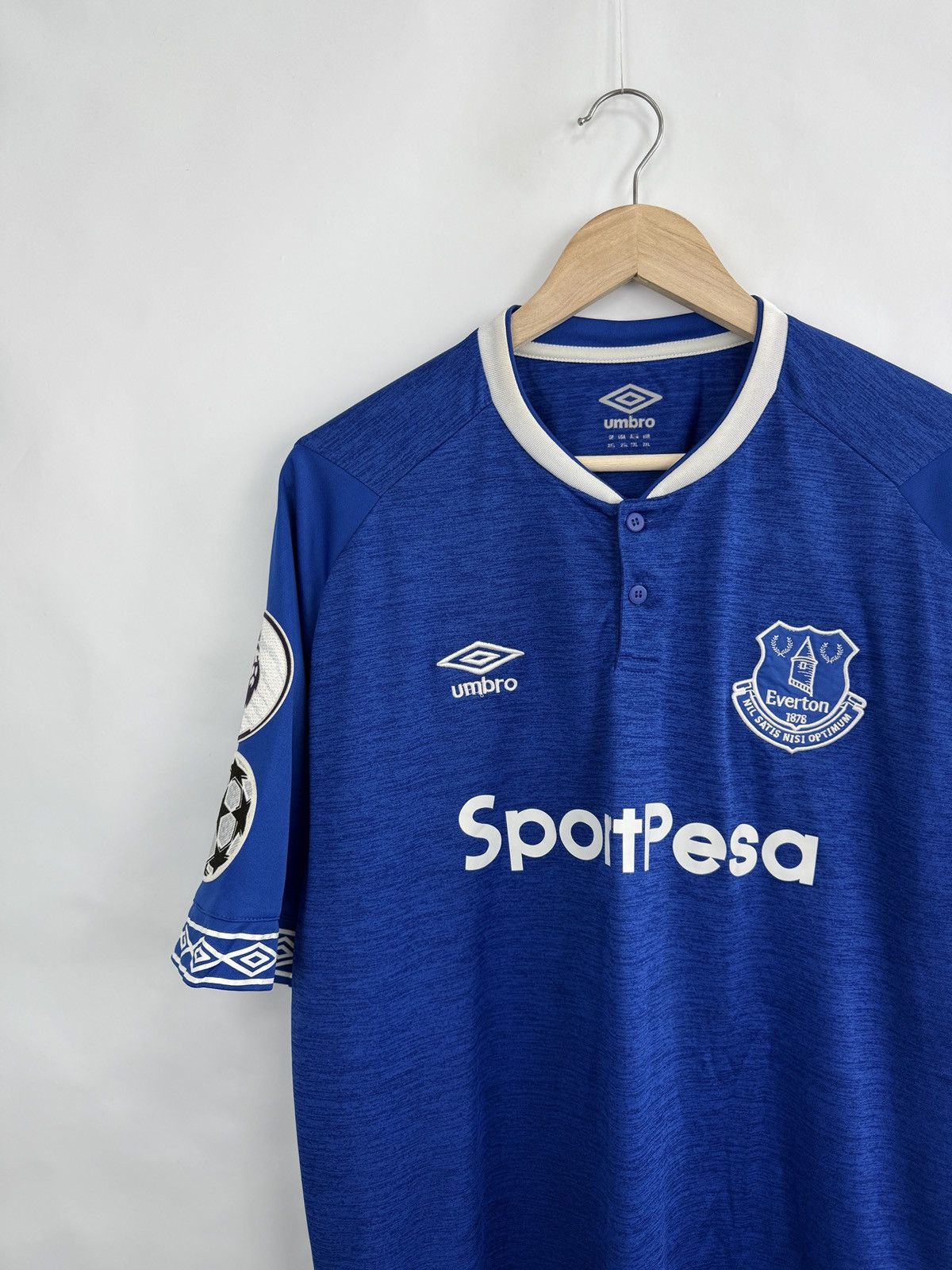 Umbro 🏴󠁧󠁢󠁥󠁮󠁧󠁿 2018 Umbro Everton Premier League Home Soccer Jersey Rare Size US XXL / EU 58 / 5 - 2 Thumbnail