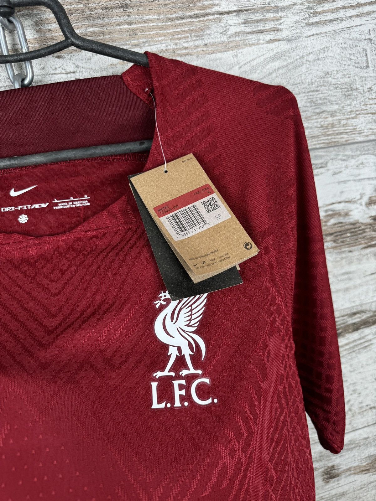 Vintage Mens new Nike Liverpool FC T-shirt soccer jersey home away Size US M / EU 48-50 / 2 - 9 Thumbnail