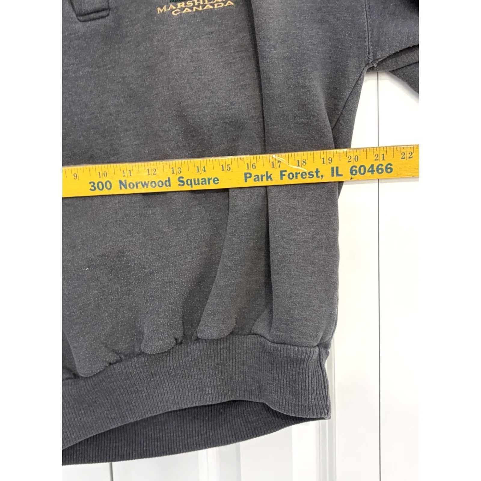 Vintage VINTAGE Marshlands Canada Pullover Sweatshirt Mens Gray M Graphic Print 90s Crew Neck Long Sleeve Cotton Blend Fleece Regular Size US M / EU 48-50 / 2 - 3 Thumbnail