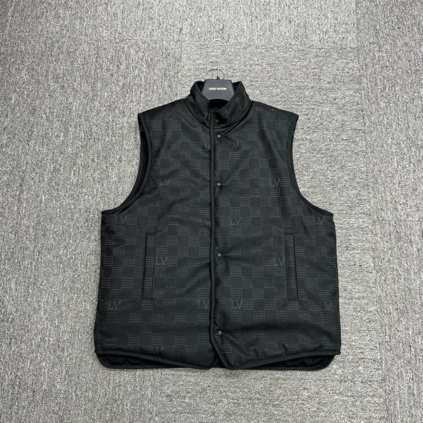 Louis Vuitton LV Monogram Empreinte Damier Double-Sided Vest Size L Size US L / EU 52-54 / 3 - 6 Thumbnail