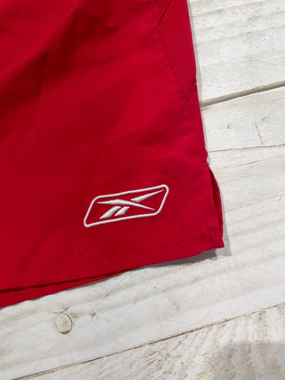 Reebok REEBOK LIVERPOOL 2002 2003 HOME FOOTBALL SOCCER SHORTS Size US 32 / EU 48 - 5 Thumbnail