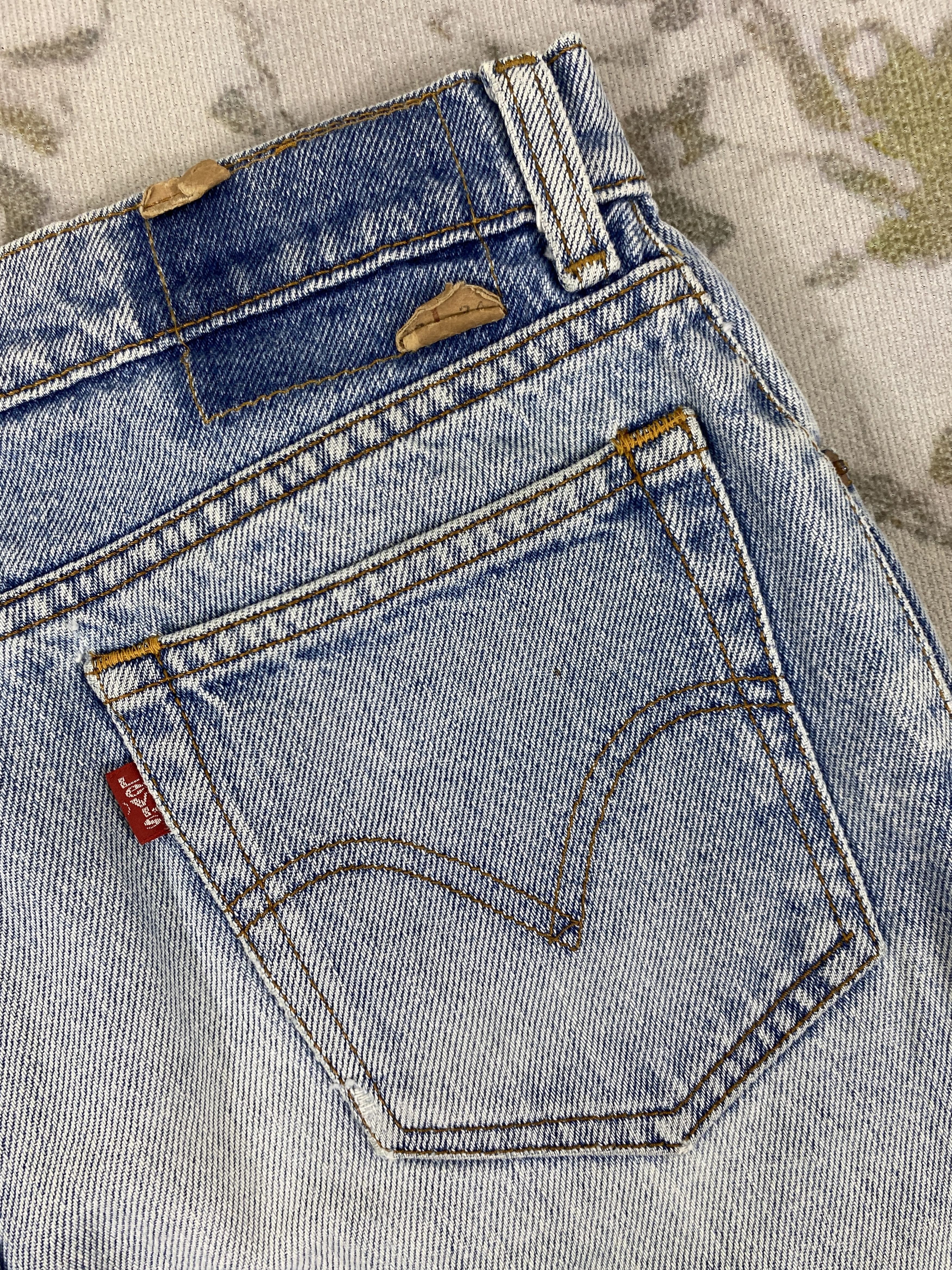 Levi's Light Wash Vintage Levi's Jeans 31x32.5 Denim- JN3559 Size US 31 - 10 Thumbnail