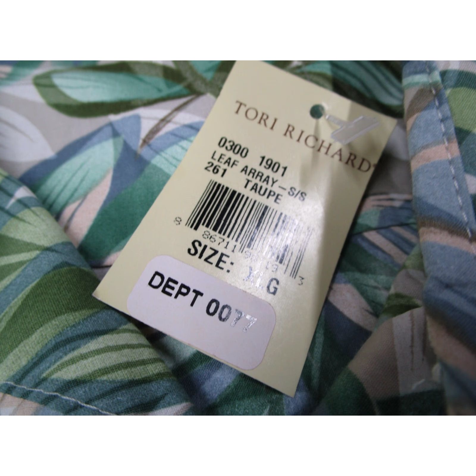 Tori Richard Shirt Men XL Green Floral Button Up Hawaiian Cotton Lawn