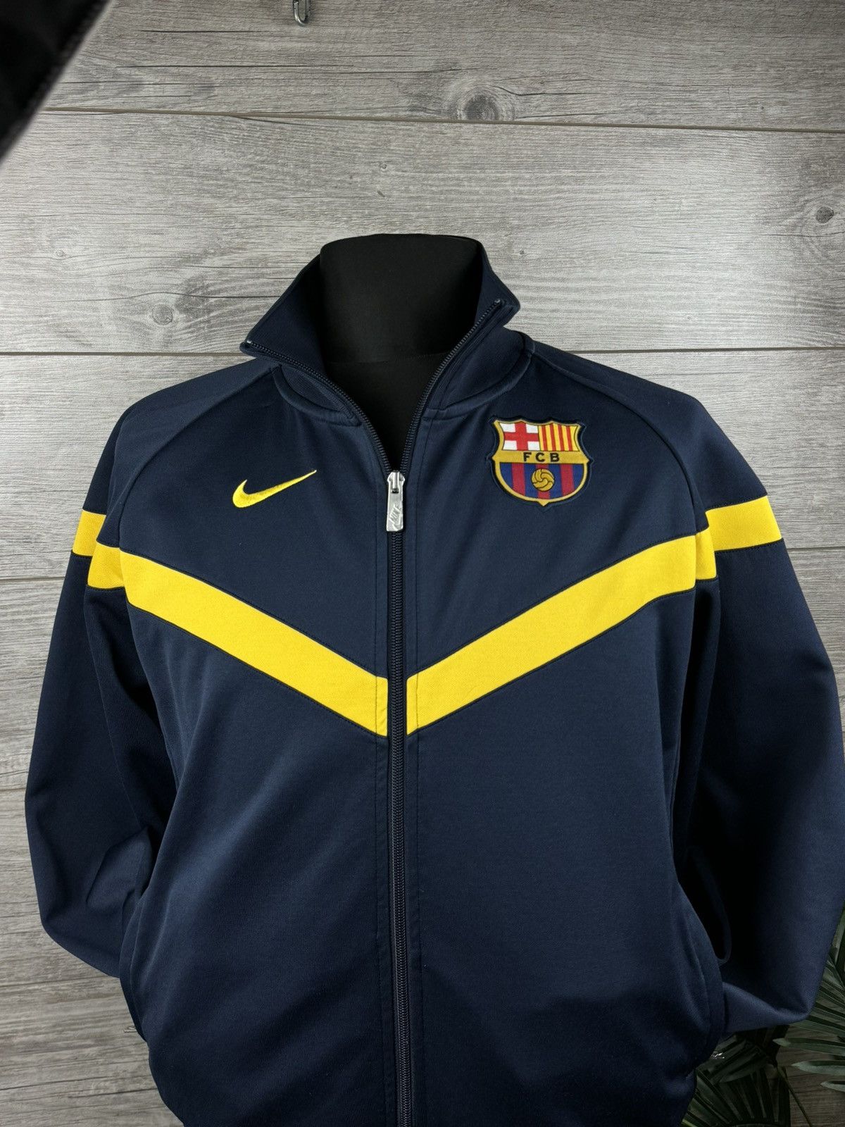 Nike Rare vintage Olympic jacket Nike FC Barcelona Size L Size US L / EU 52-54 / 3 - 4 Thumbnail