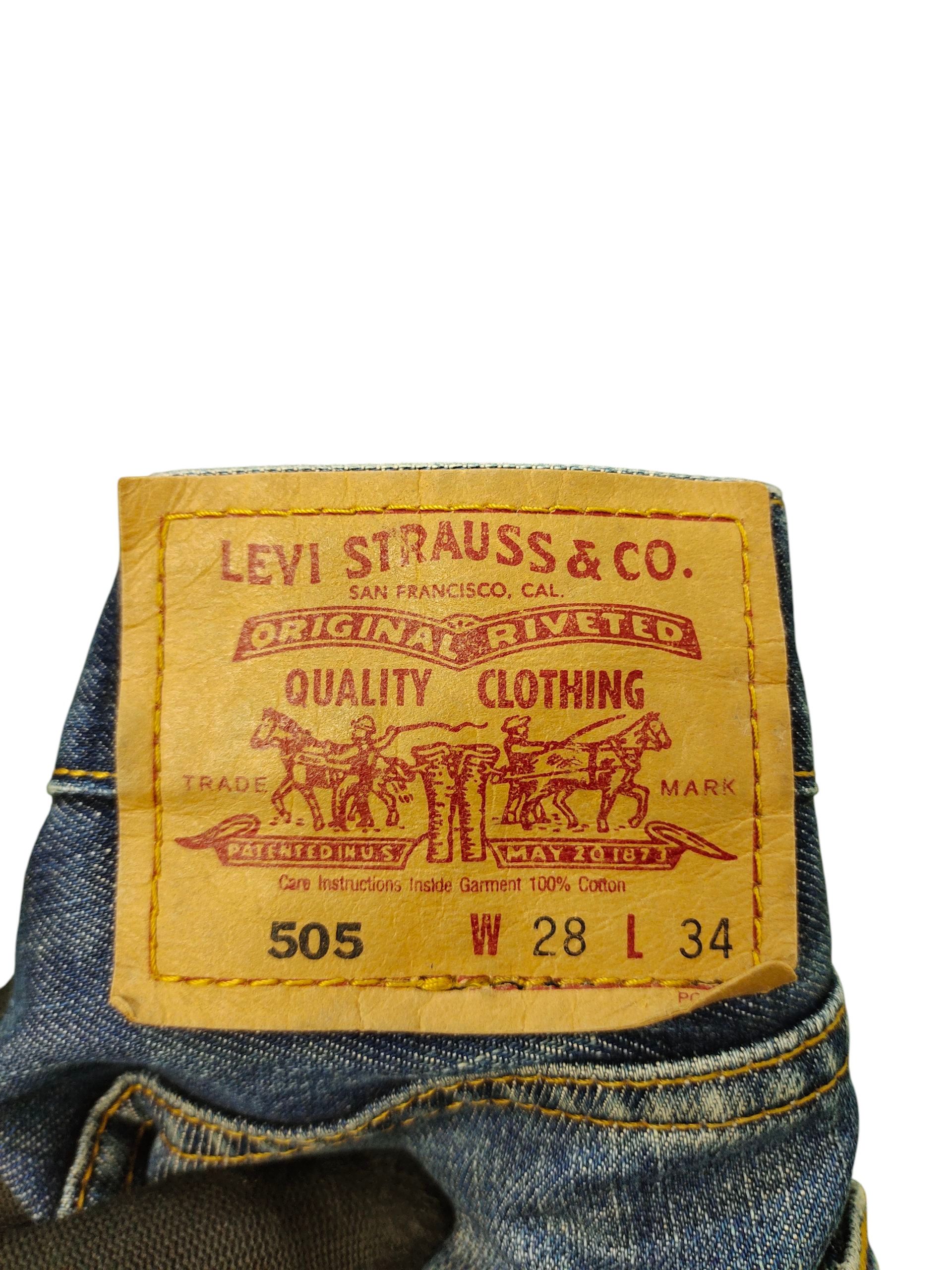 Levi's Vintage Clothing Vintage Levis 505 Clawmark Distress Faded Denim Jeans Size US 29 - 10 Thumbnail