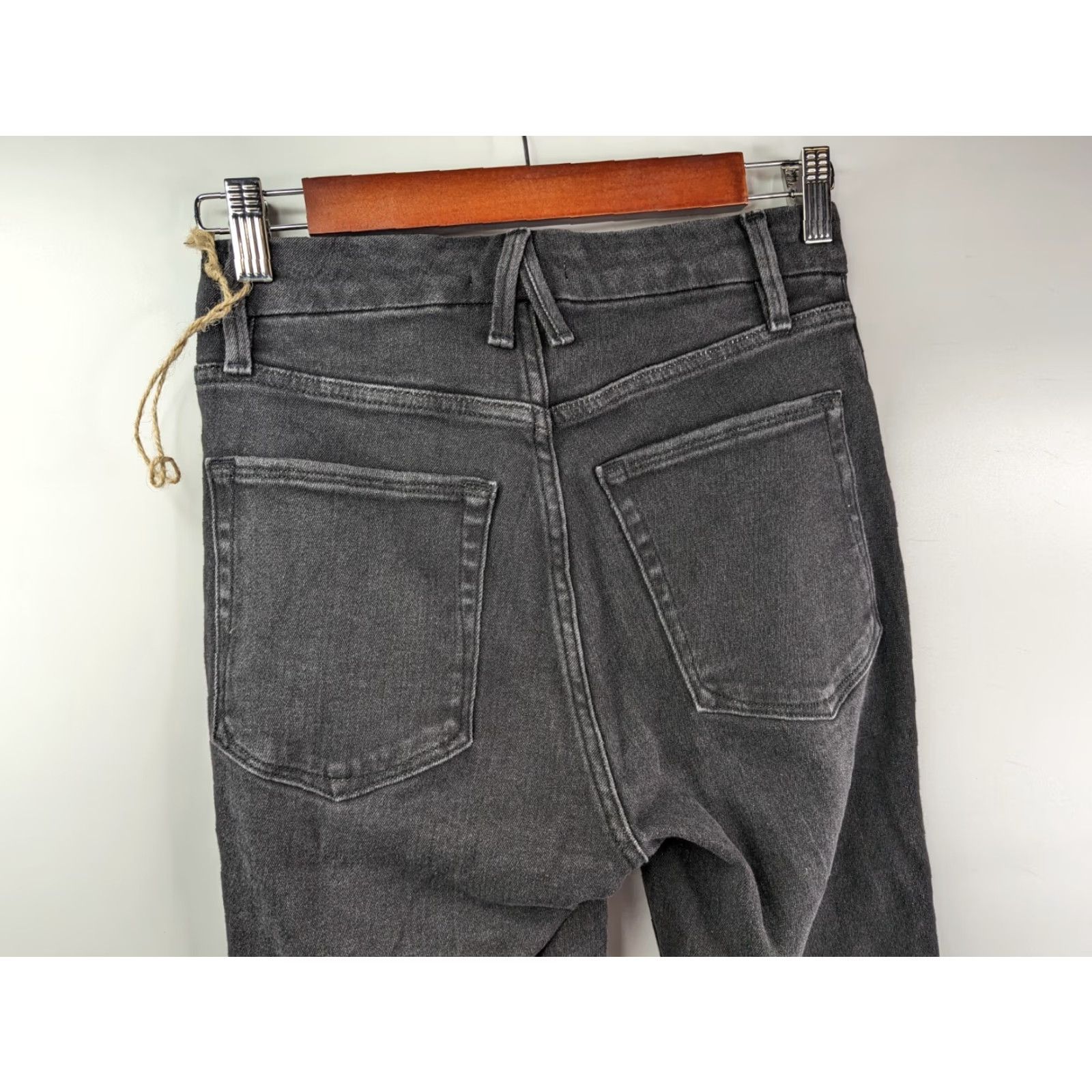 Good American Good American Good Waist Criss-Cross Faded Black Jeans Size 27 GWCC873T Women Skinny Regular 27 Black 4/ GWCC873T Size 27" / US 4 / IT 40 - 5 Thumbnail