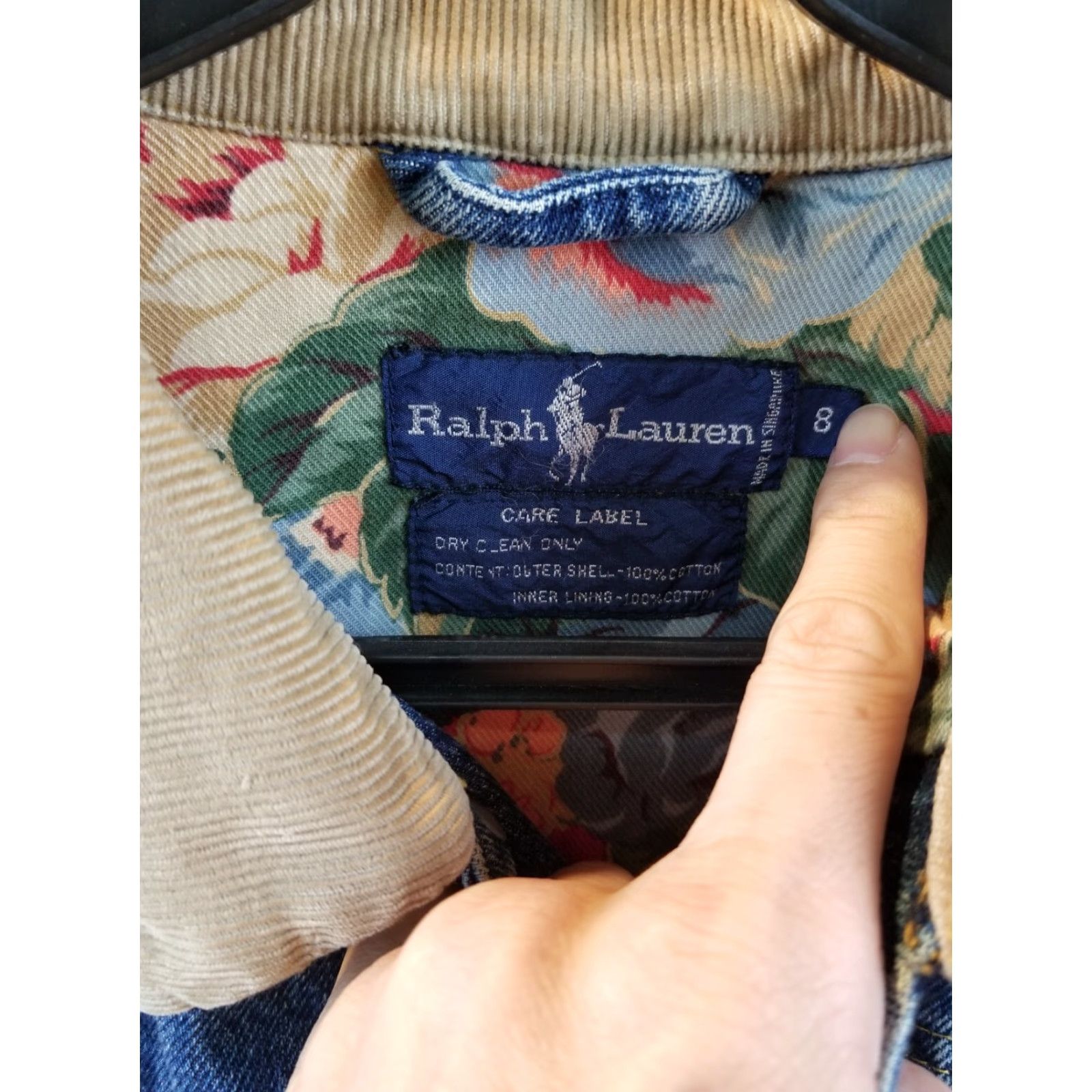 Polo Ralph Lauren VINTAGE Polo Ralph Lauren Denim Jacket Women’s 8 One Pocket Floral Lining 80's SZ L Blue Jacket Womens 8 Denim Pockets Classic Jacket Size L / US 10 / IT 46 - 5 Thumbnail