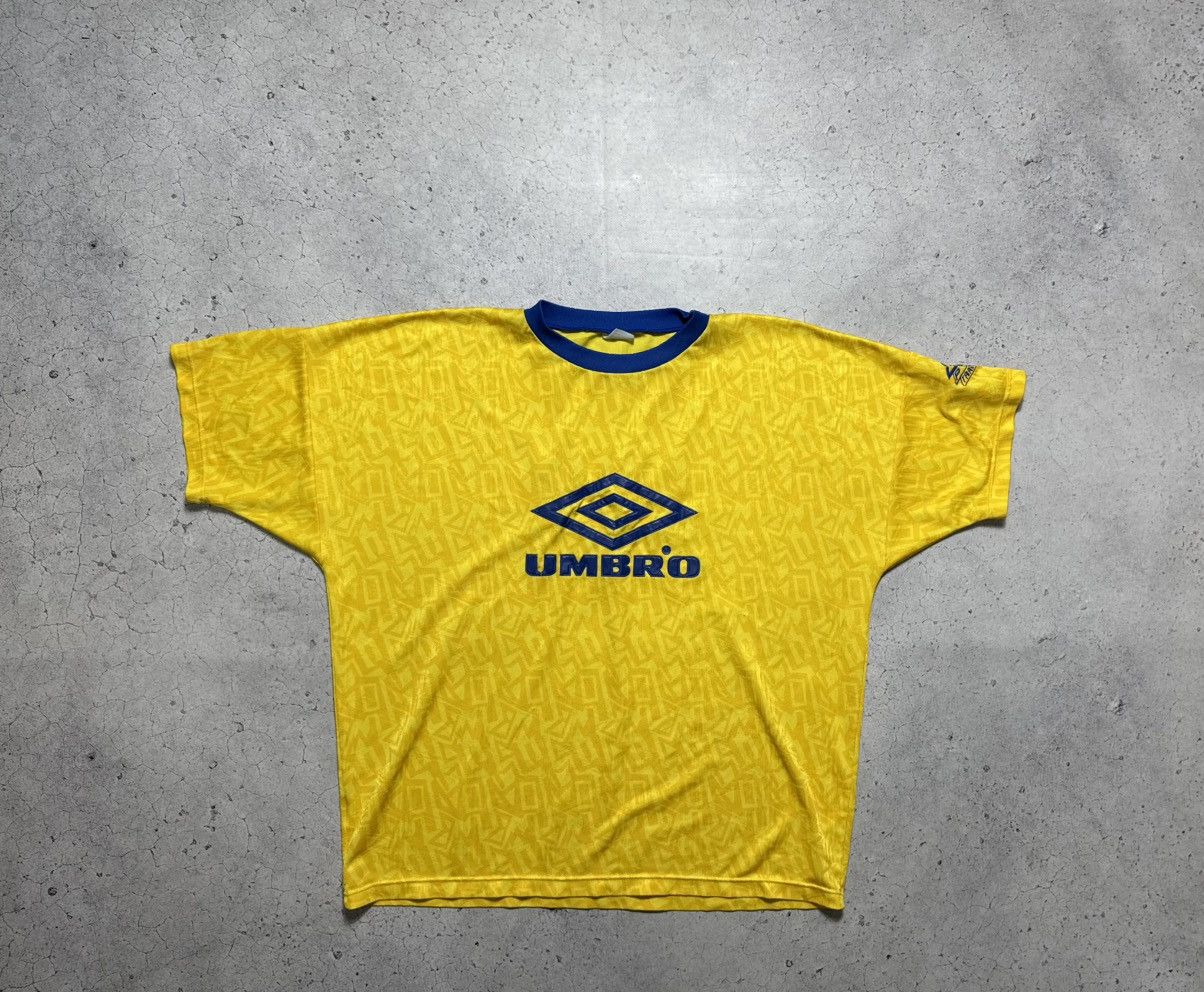 Umbro Umbro Vintage 90’s Jersey Shirt Big Logo Monogram Size US XXL / EU 58 / 5 - 1 Thumbnail