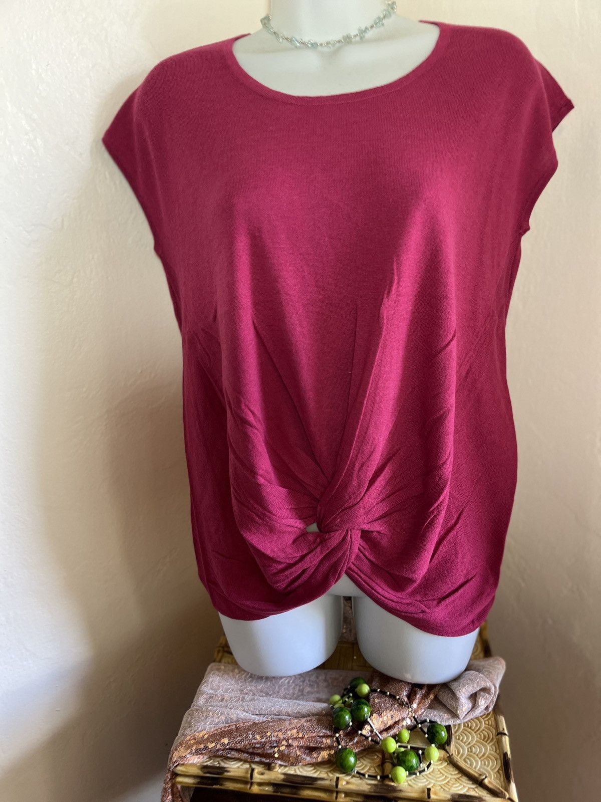 Anthropologie Anthropologie sleeveless pink knitted top with knot detail. Size XS / US 0-2 / IT 36-38 - 1 Thumbnail