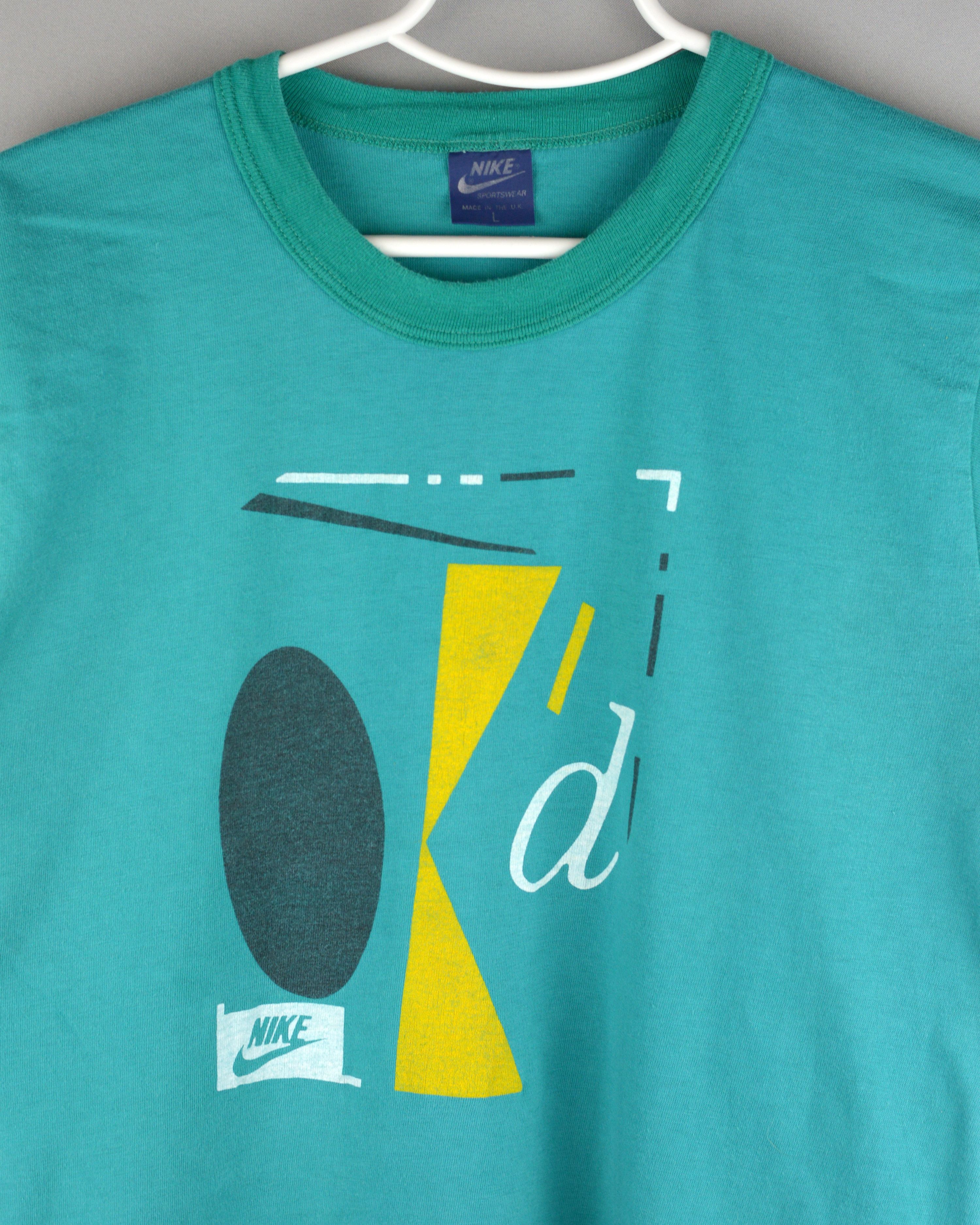 Nike Vintage Nike Blue Tag 80s t shirt Size US M / EU 48-50 / 2 - 2 Thumbnail