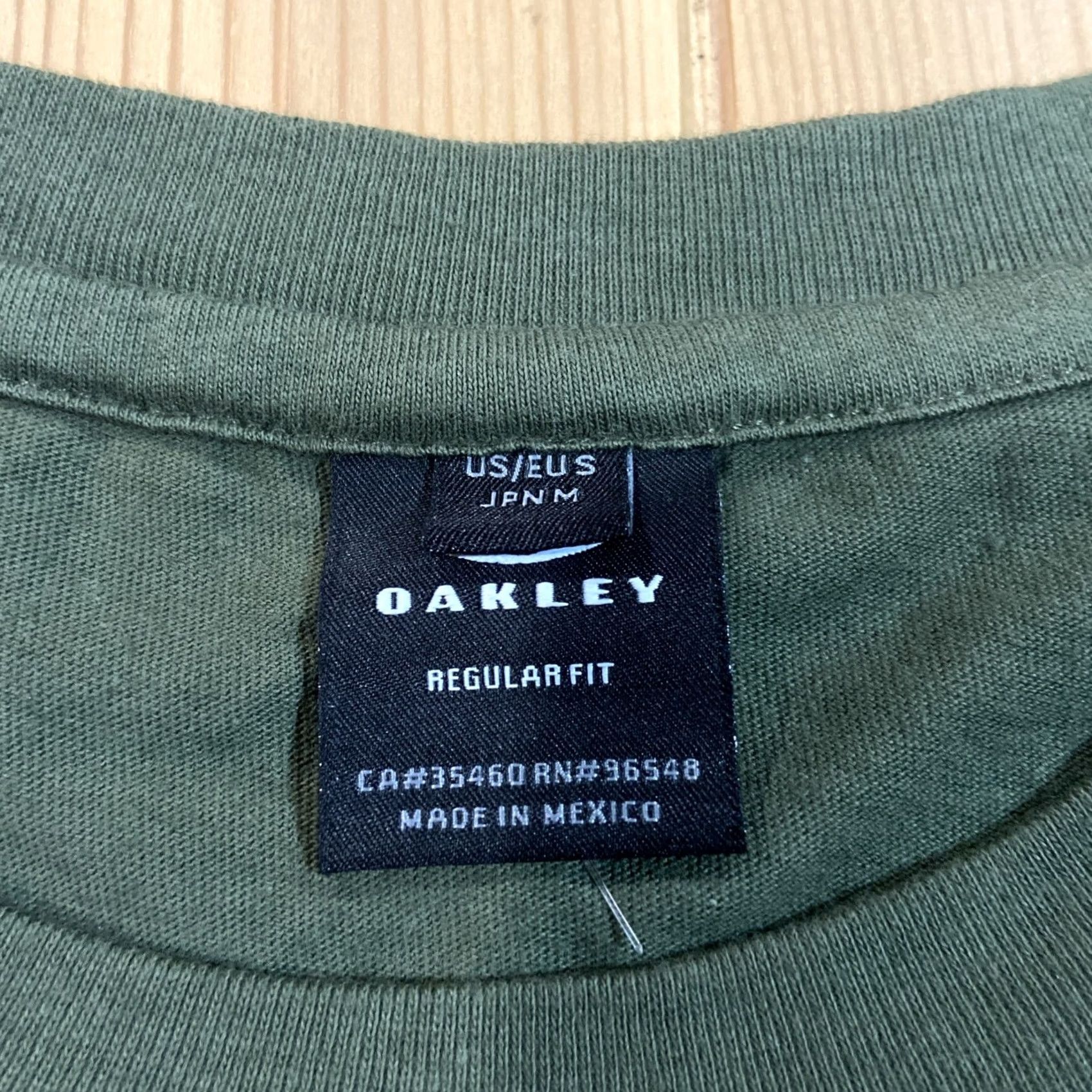 Oakley VINTAGE Oakley Shirt Mens Small Green Camo Skull Logo Retro Y2K Tshirt Crewneck Short Sleeve Size US S / EU 44-46 / 1 - 3 Thumbnail