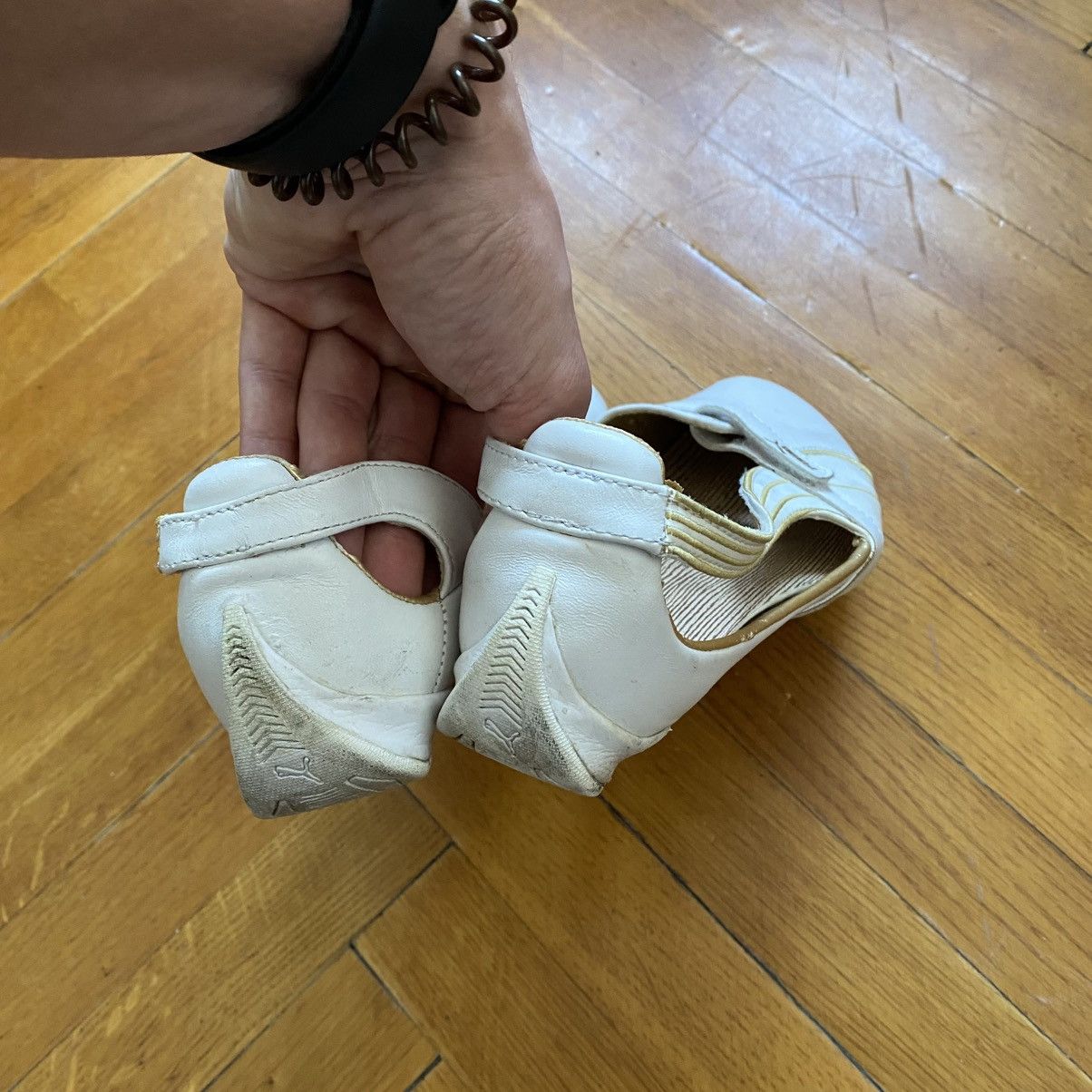 Puma VINTAGE PUMA WHITE/GOLD MULES SANDALS Size US 10 / IT 40 - 7 Thumbnail