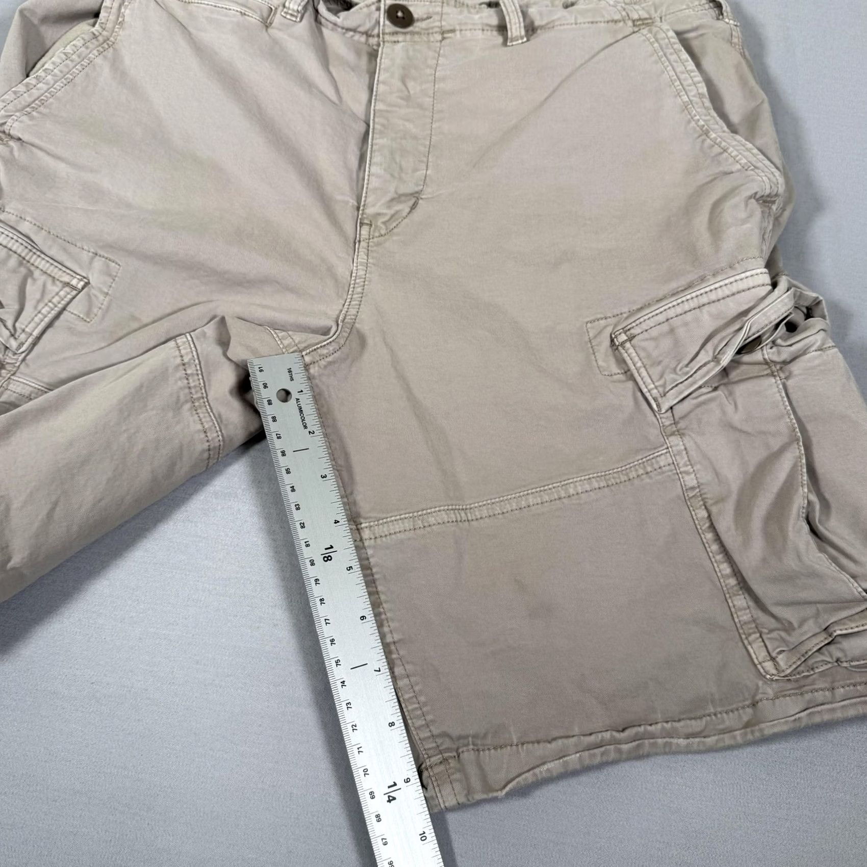 American Eagle Outfitters American Eagle Shorts Mens 34 Khaki Cargo Flex Stretch Military Loose Fit Preppy Size US 34 / EU 50 - 6 Thumbnail