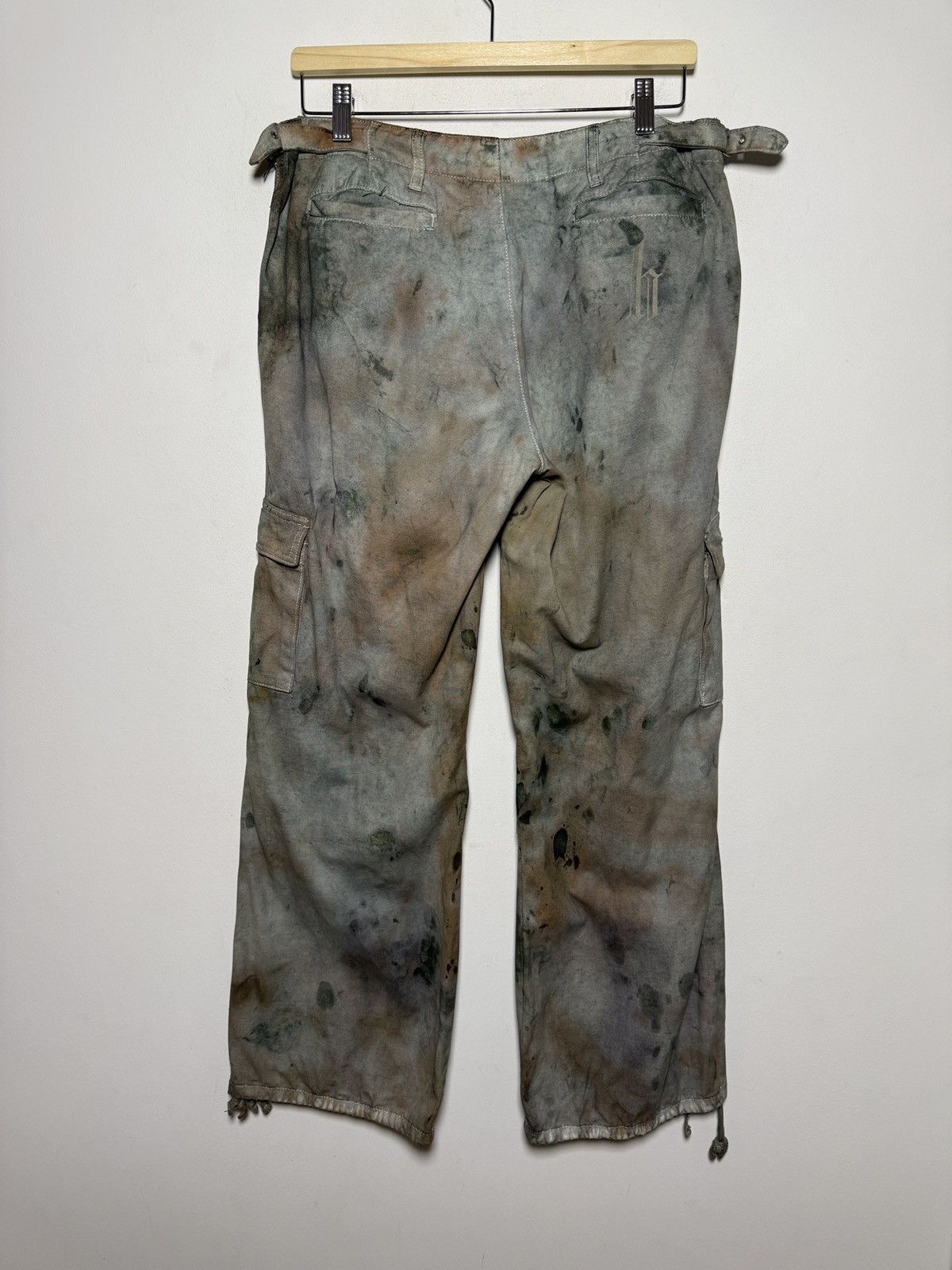 Katharine Hamnett London vintage Katharine Hamnett cargo pants oil-stained palette Size US 32 / EU 48 - 10 Thumbnail