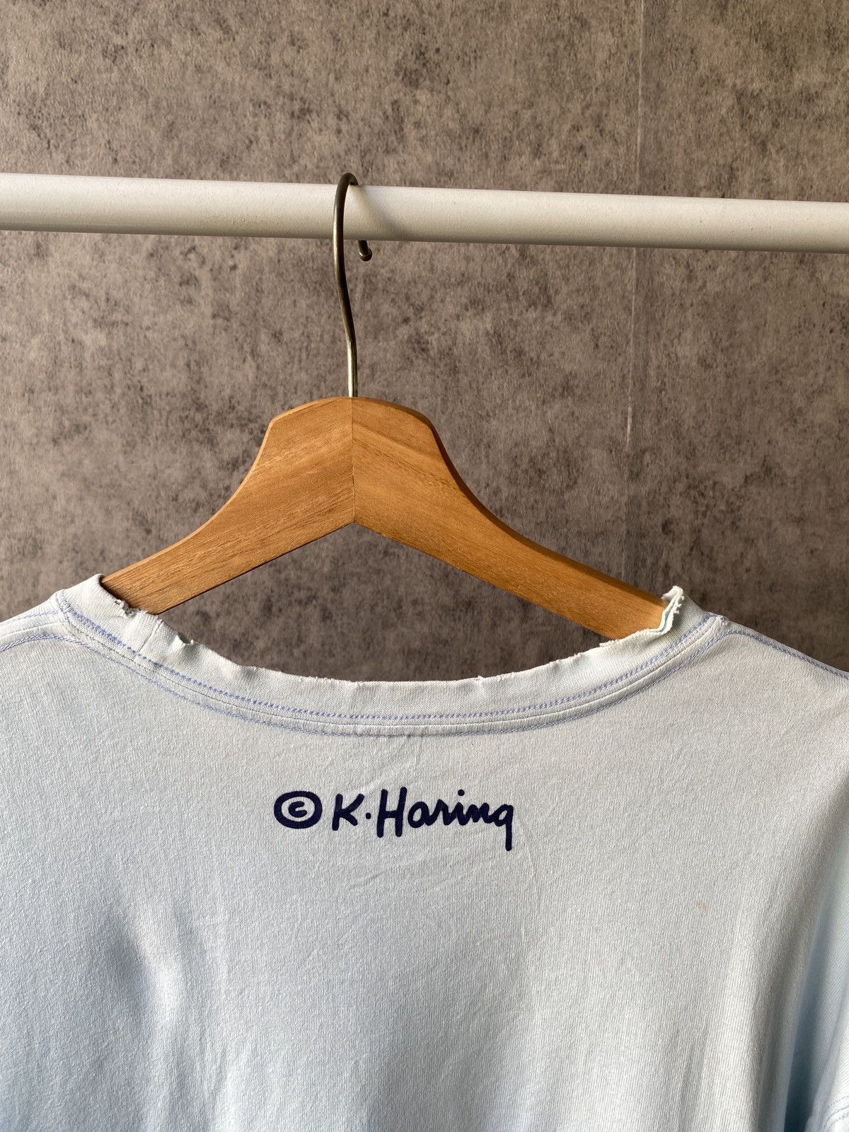 Keith Haring × Uniqlo × Vintage Vintage Keith Haring Uniqlo Distressed Long Sleeve Shirt Size US L / EU 52-54 / 3 - 6 Thumbnail