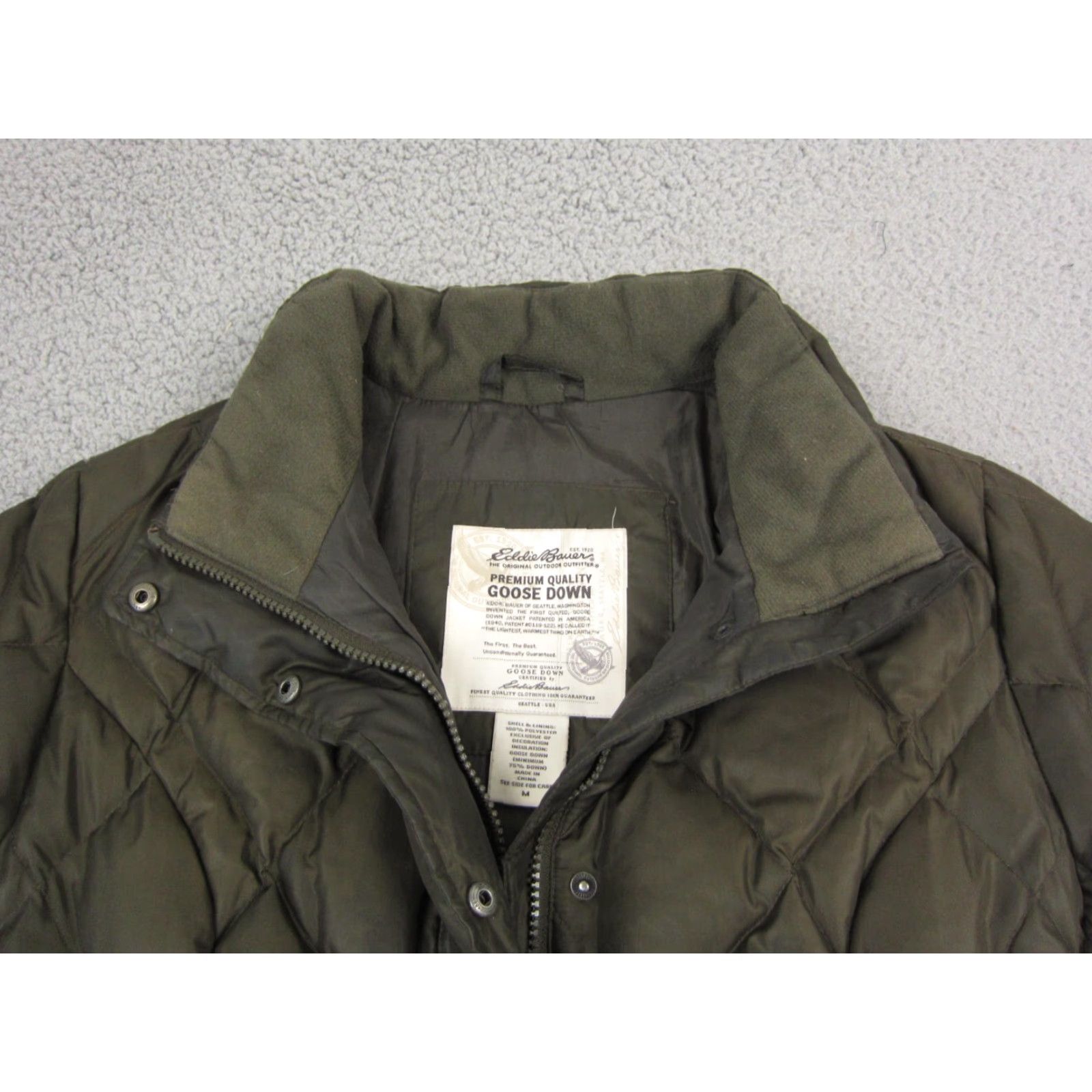 Eddie Bauer VINTAGE Eddie Bauer Jacket Womens Medium Green Down Fill Puffer Zip Stains Size M / US 6-8 / IT 42-44 - 2 Thumbnail