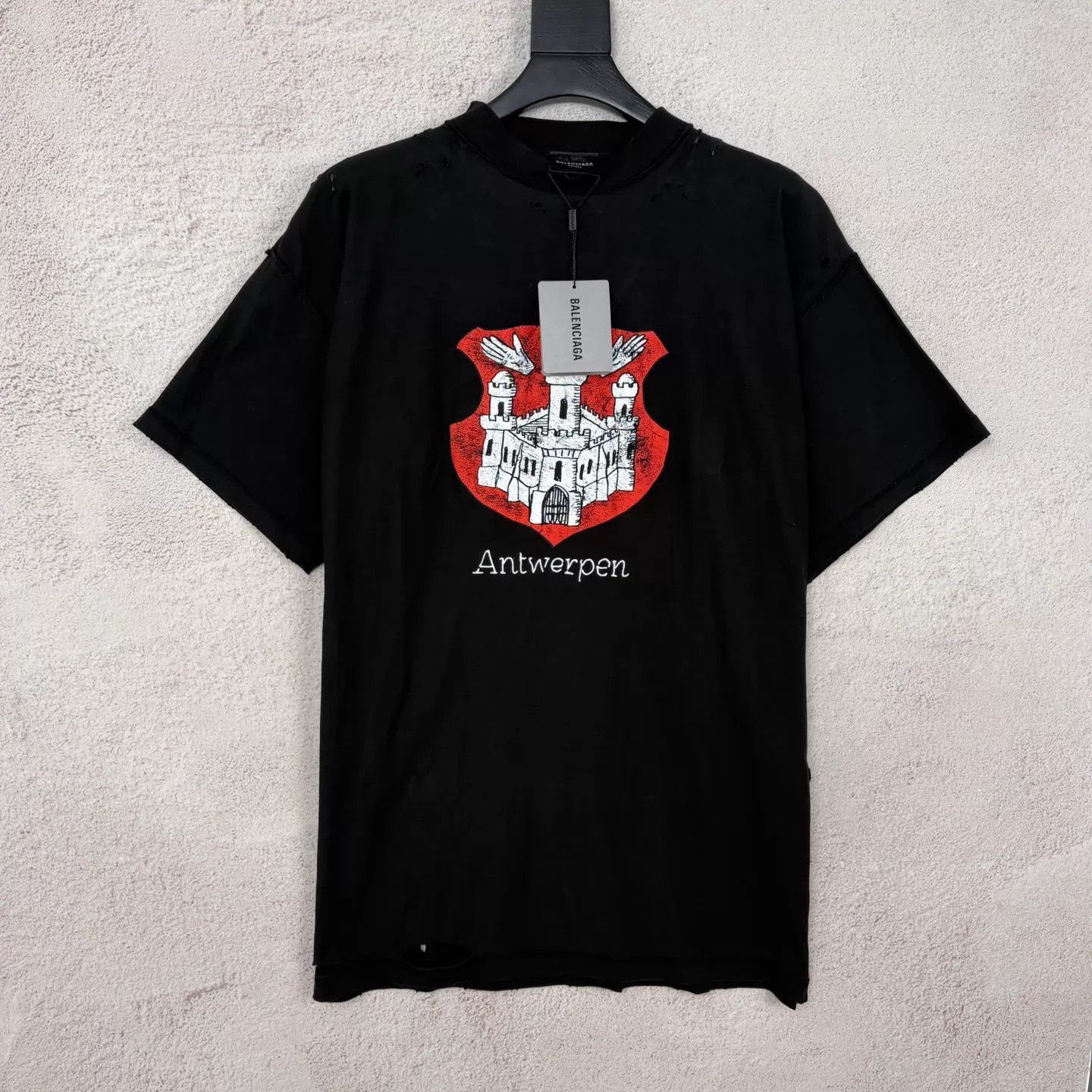 Balenciaga Balenciaga Castle Logo Distressed Black Short Sleeve T-Shirt Size US M / EU 48-50 / 2 - 1 Thumbnail