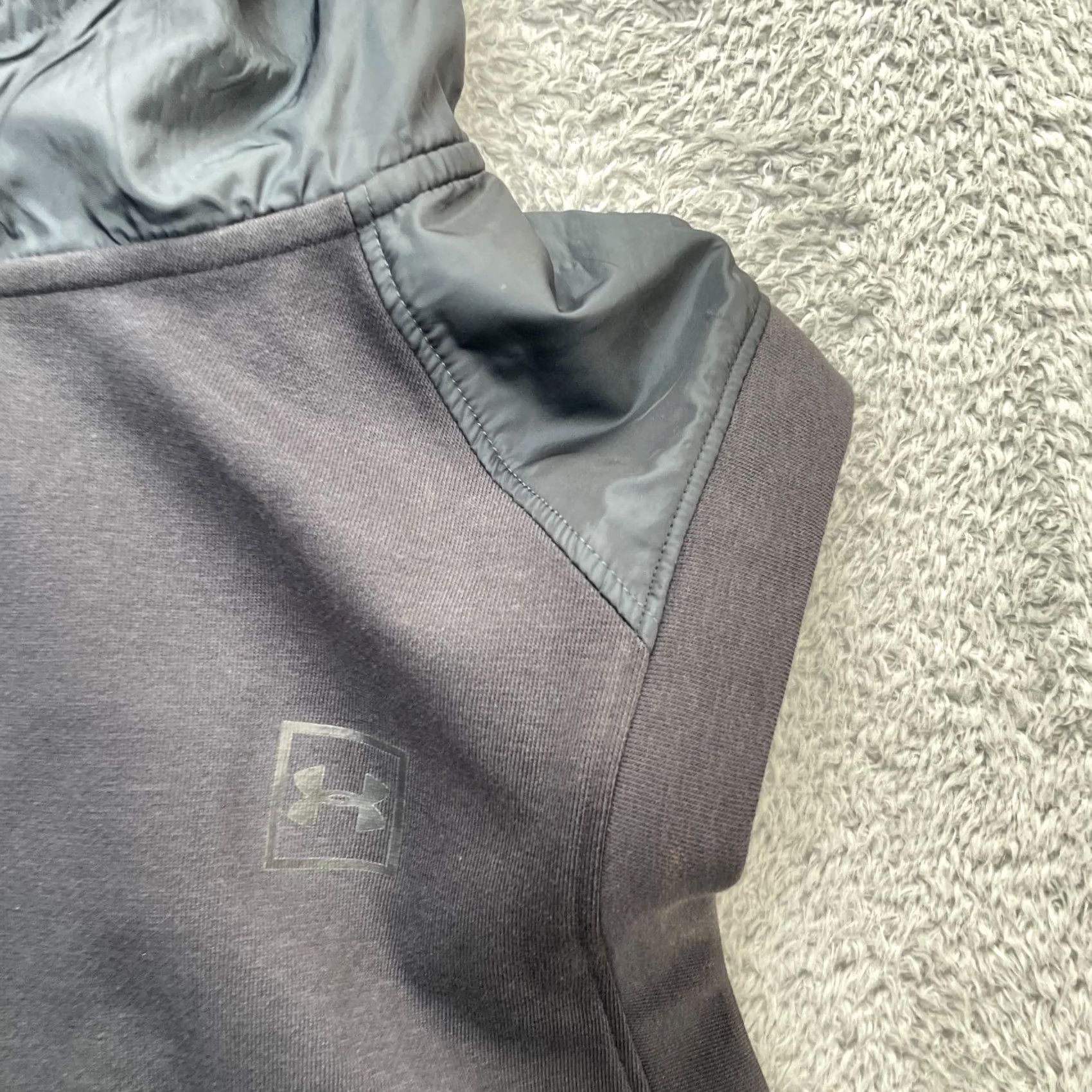 Under Armour Under Armour Vest Mens Small Gray Microthread Terry Cotton Stretch Hood Half Zip Size US S / EU 44-46 / 1 - 7 Thumbnail