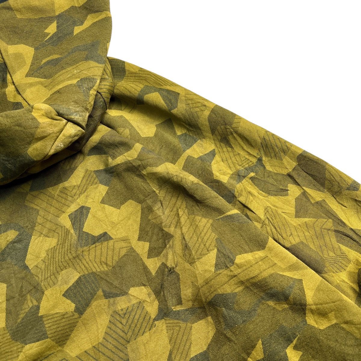Nike Nike Tech Fleece Green Camo Size US XXL / EU 58 / 5 - 12 Thumbnail
