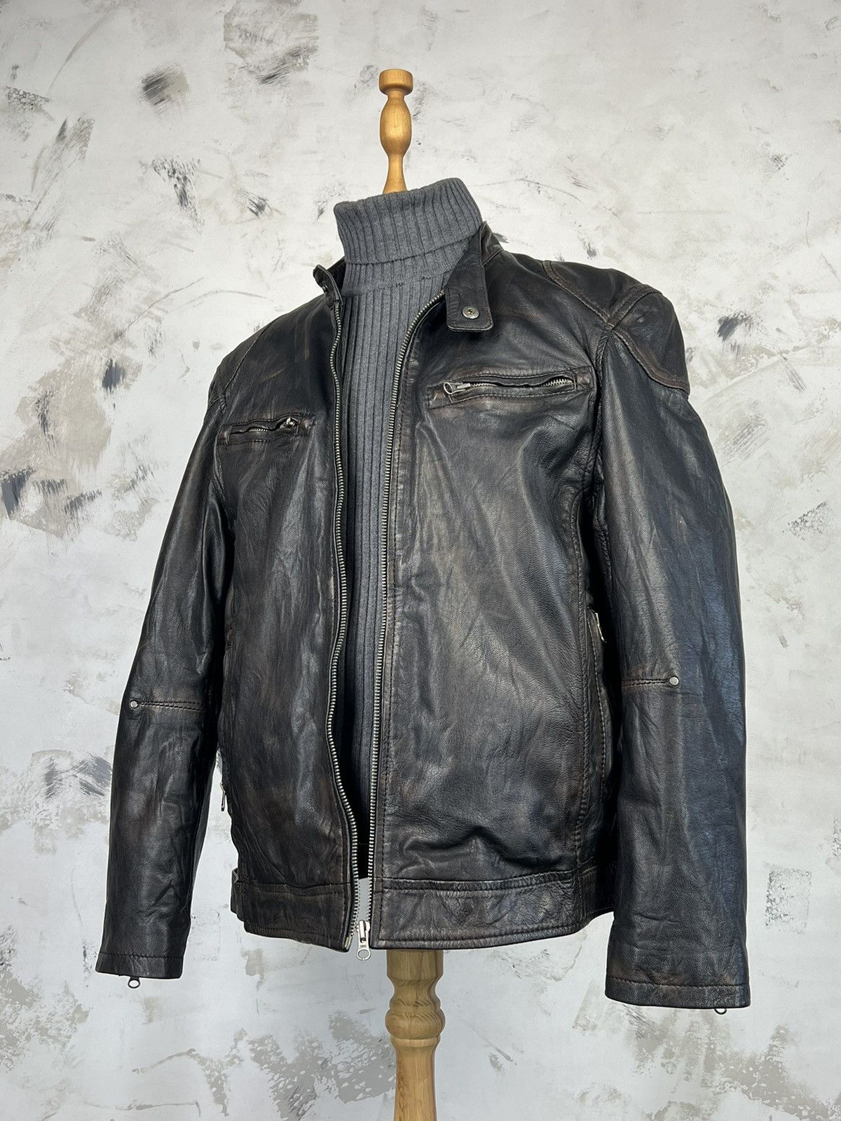 Vintage Vintage Gipsy Germany Leather Jacket Size L - XL Size US L / EU 52-54 / 3 - 1 Thumbnail