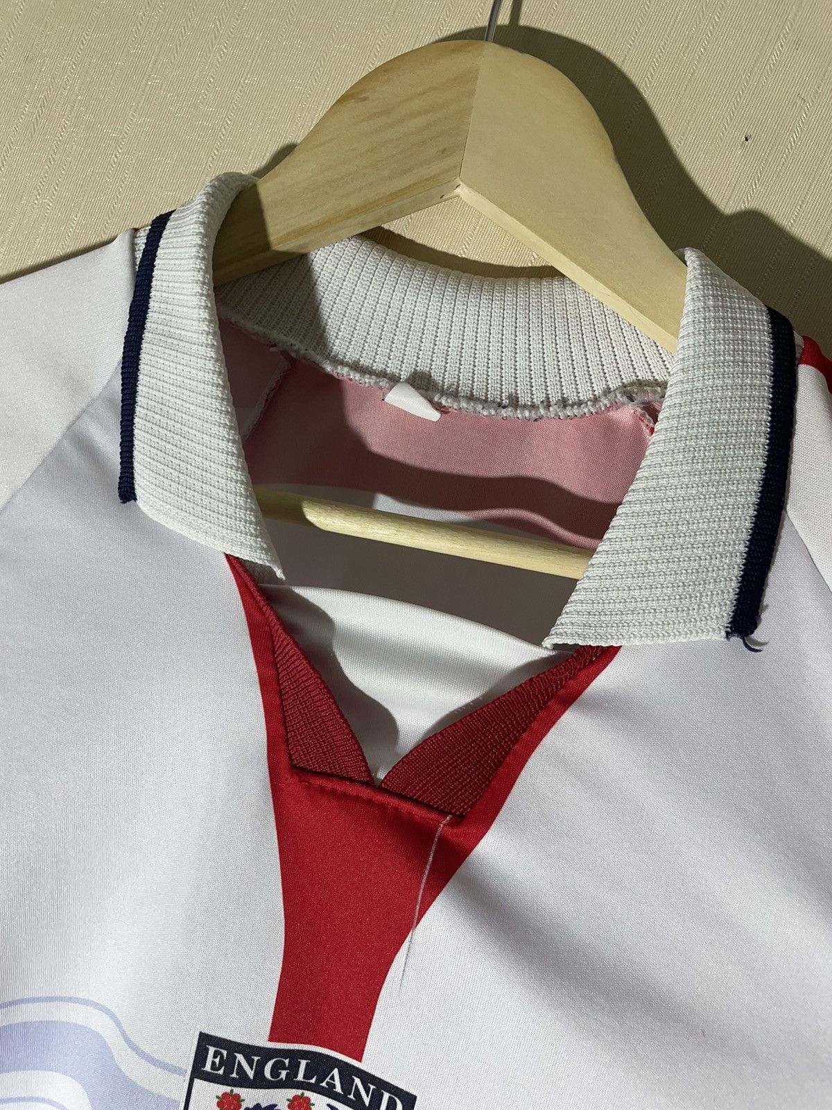 Vintage England Rooney #9 vintage soccer jersey Size US L / EU 52-54 / 3 - 7 Thumbnail