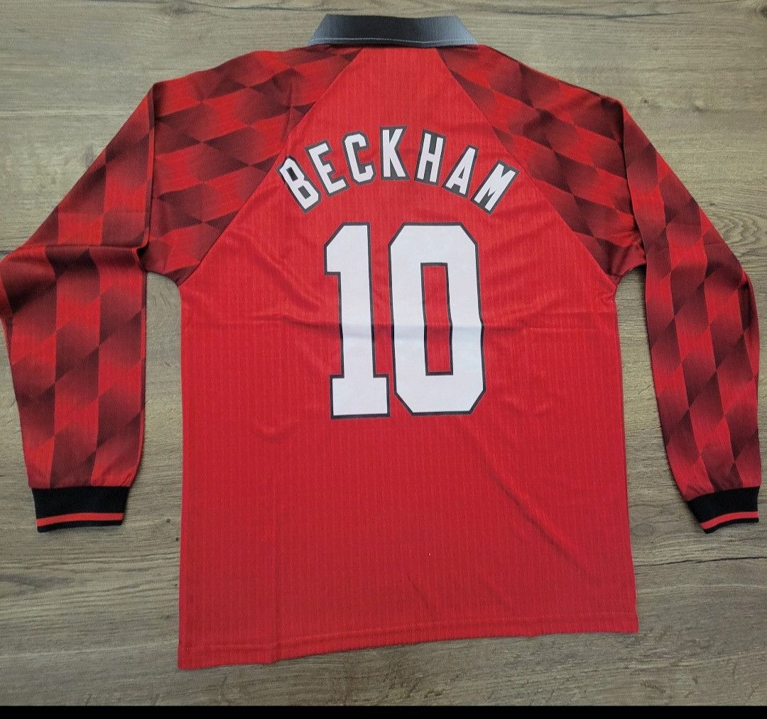 Other 1996-1997 manchester 10 Beckham Jersey retro soccer Size US L / EU 52-54 / 3 - 1 Thumbnail
