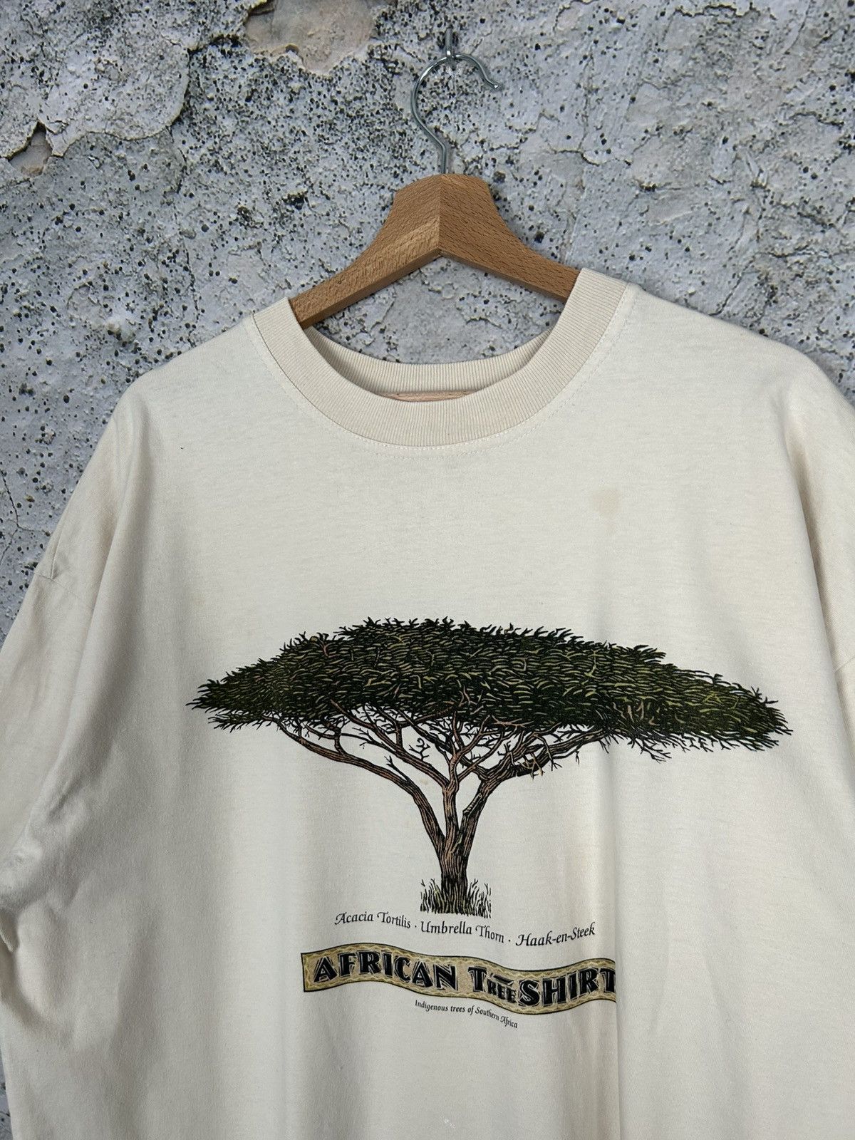 Vintage Vintage African Tree Graphic Tee 90s Boxy Baggy Streetwear Size US XL / EU 56 / 4 - 3 Thumbnail