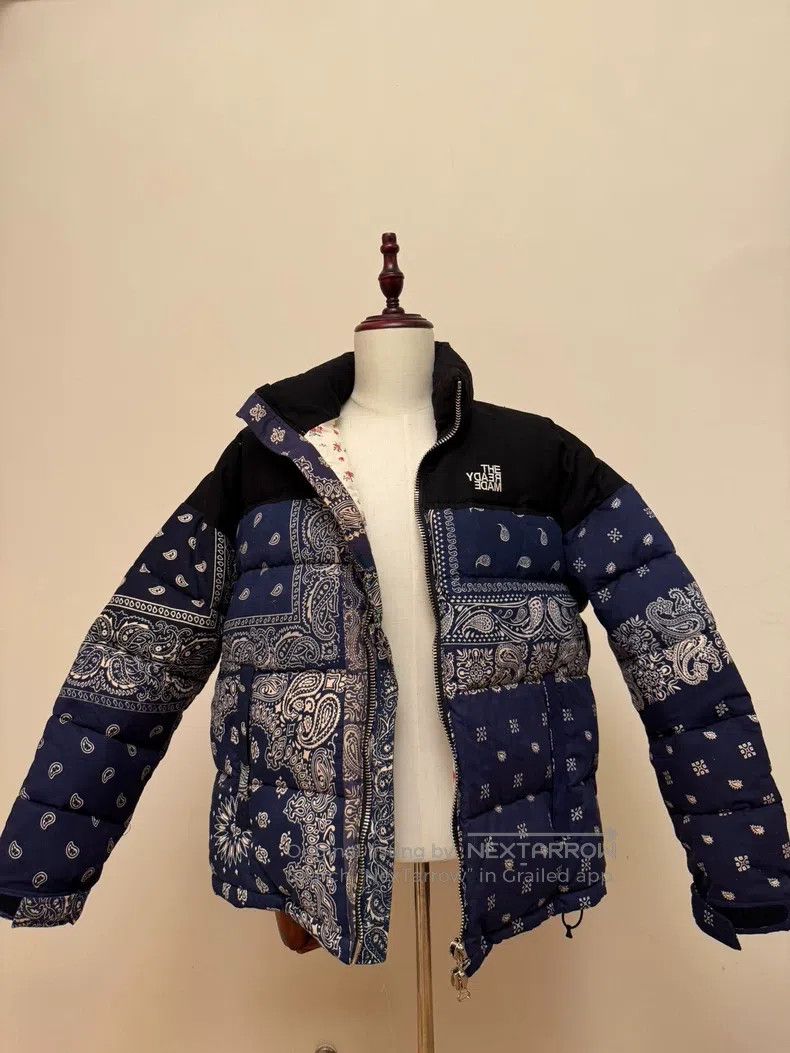 READYMADE Ready Made Pineapple Flower Down Jacket, Made in Japan, Bl Size US M / EU 48-50 / 2 - 1 Thumbnail