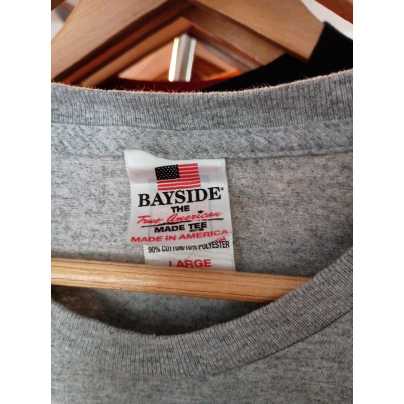 Vintage VINTAGE Bayside T-Shirt USA Made Gray Fly Fight Win Men L Shirt Mens Size US L / EU 52-54 / 3 - 2 Thumbnail