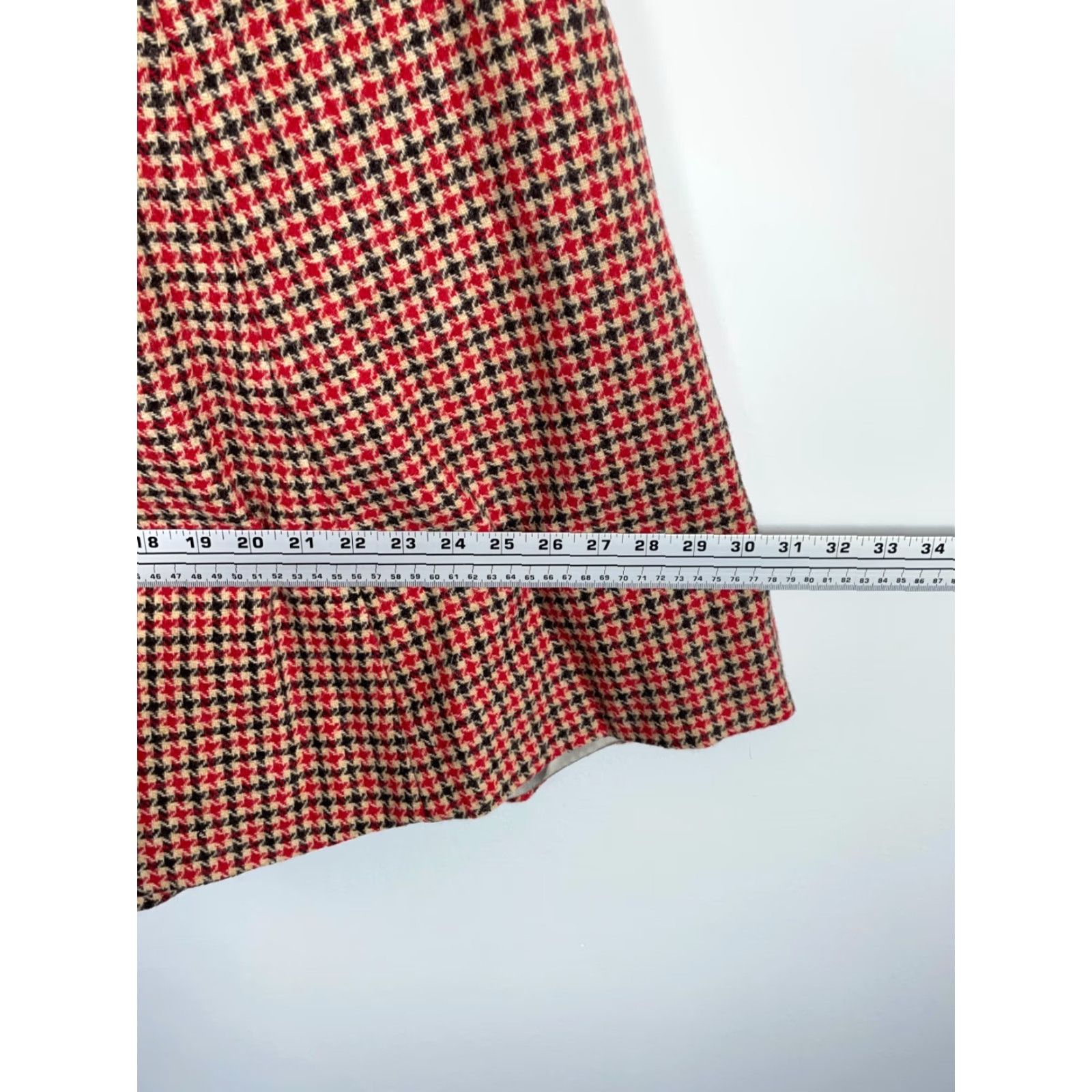 Vintage VINTAGE Poncho Cape Houndstooth Wool Red Black Lined Buckle Front Woman One Size - 60s Bohemian Hipster Retro Mod Fringe Embroidered Dry Clean Only Size ONE SIZE - 5 Thumbnail