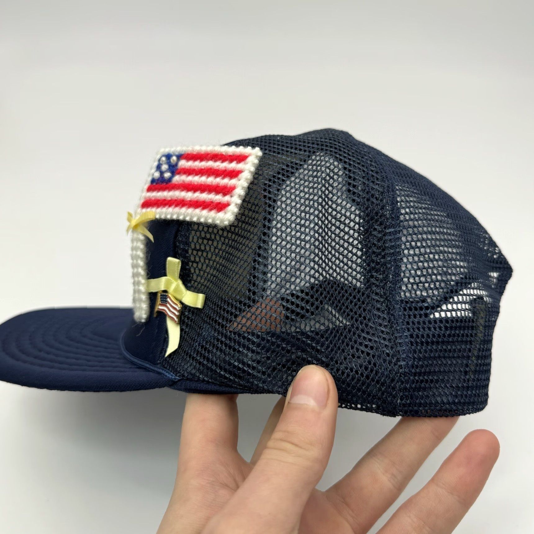 Vintage VINTAGE 90S OPERATION DESERT STORM F-16 FIGHTER GRAPHIC TRUCKER HAT NAVY BLUE W/PINS CS I Size ONE SIZE - 3 Thumbnail