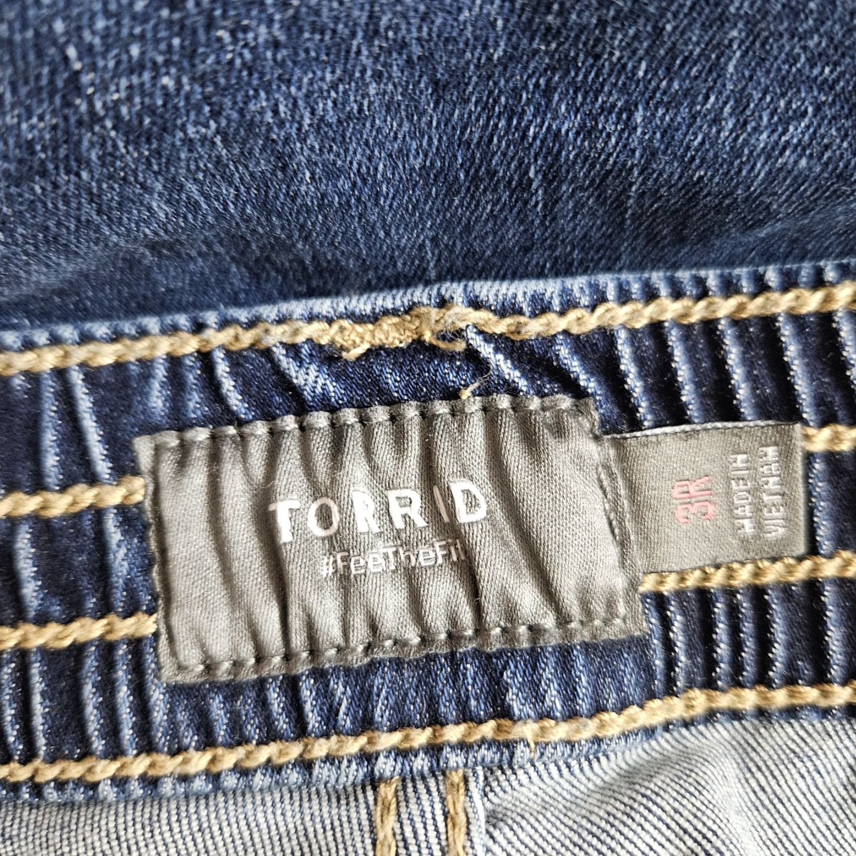 Torrid **Torrid Women's Blue High Rise Size 3X Distressed Straight Leg Jeans** User: Torrid Women's Blue High Rise Size 3X Distressed Straight Leg Jeans Size 40" / US 18 - 6 Thumbnail