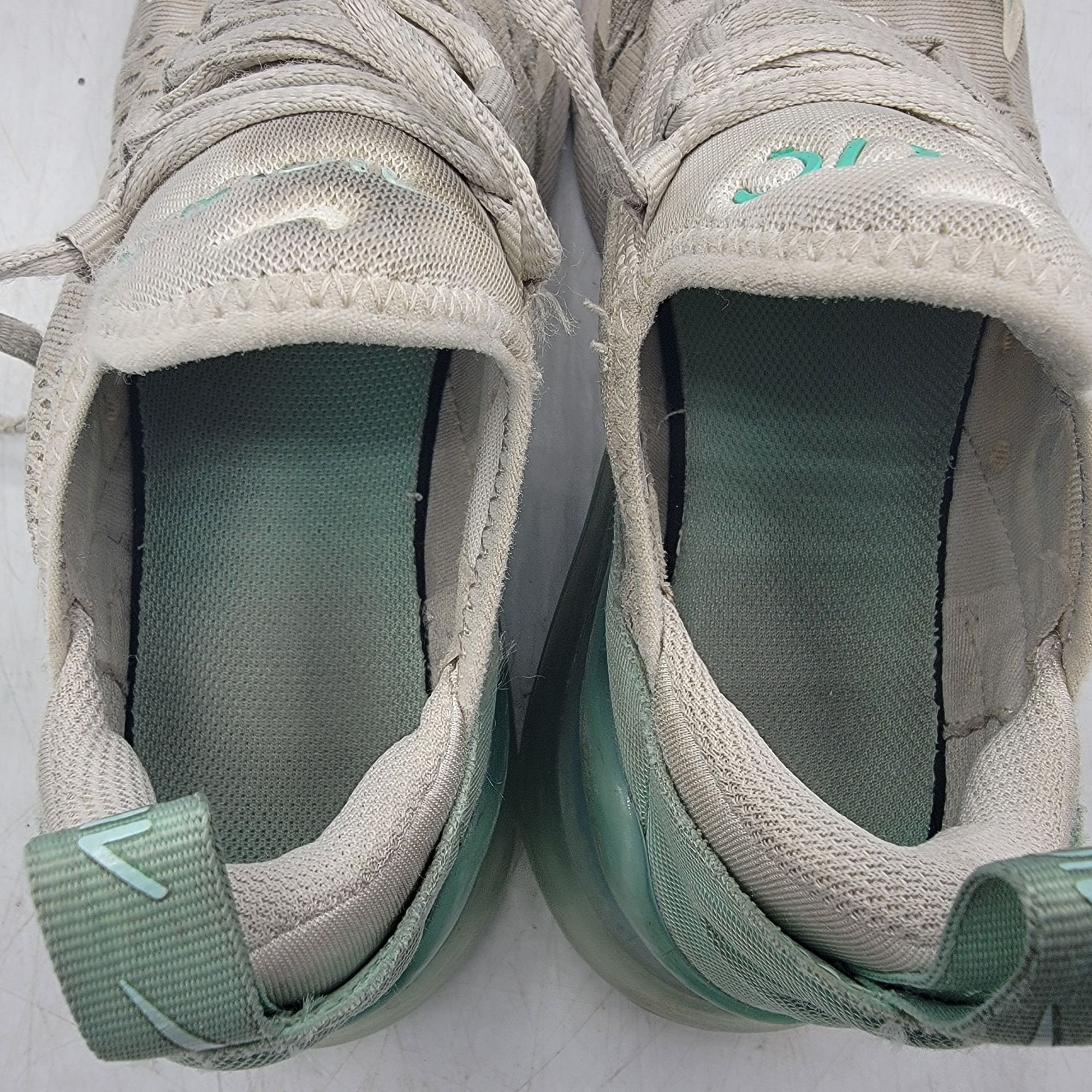 Nike Nike Air Max 270 GS Womens 5.5 Summit White Emerald Rise Sho Size US 5.5 / IT 35.5 - 6 Thumbnail