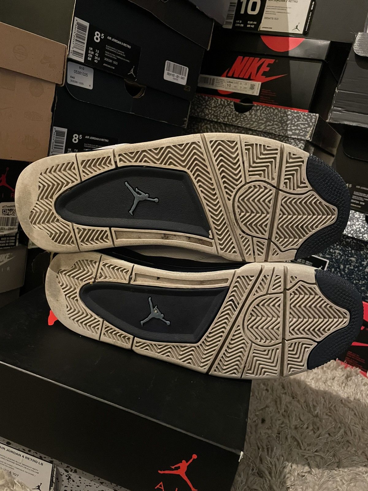 Jordan Brand Jordan 4 Columbia 2015 Release Size US 9 / EU 42 - 7 Thumbnail
