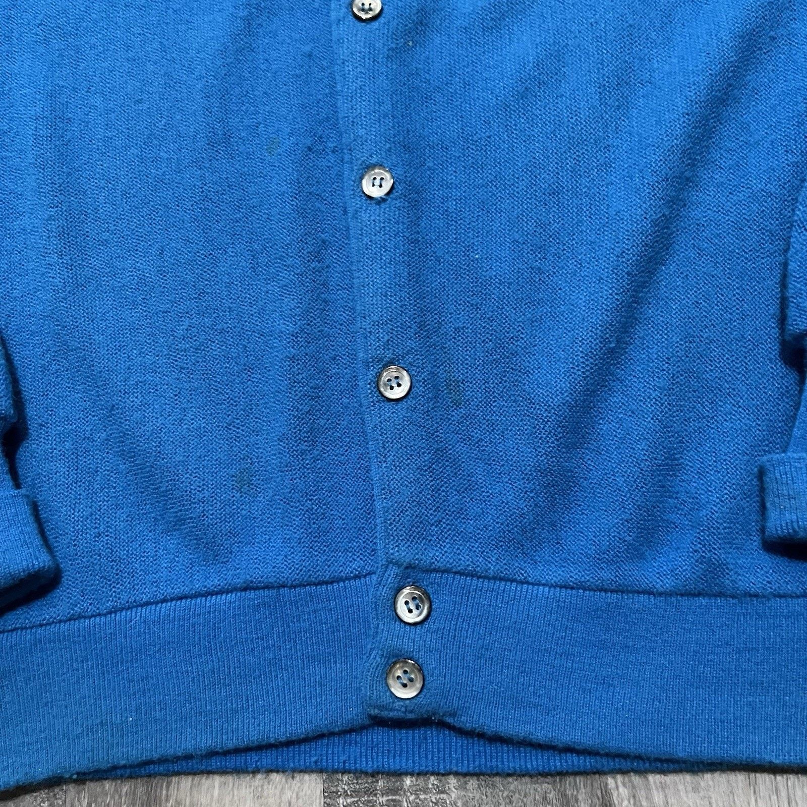 Vintage Vintage Izod Lacoste Blue Knit Preppy Cardigan Golf Sweater Size US L / EU 52-54 / 3 - 4 Thumbnail