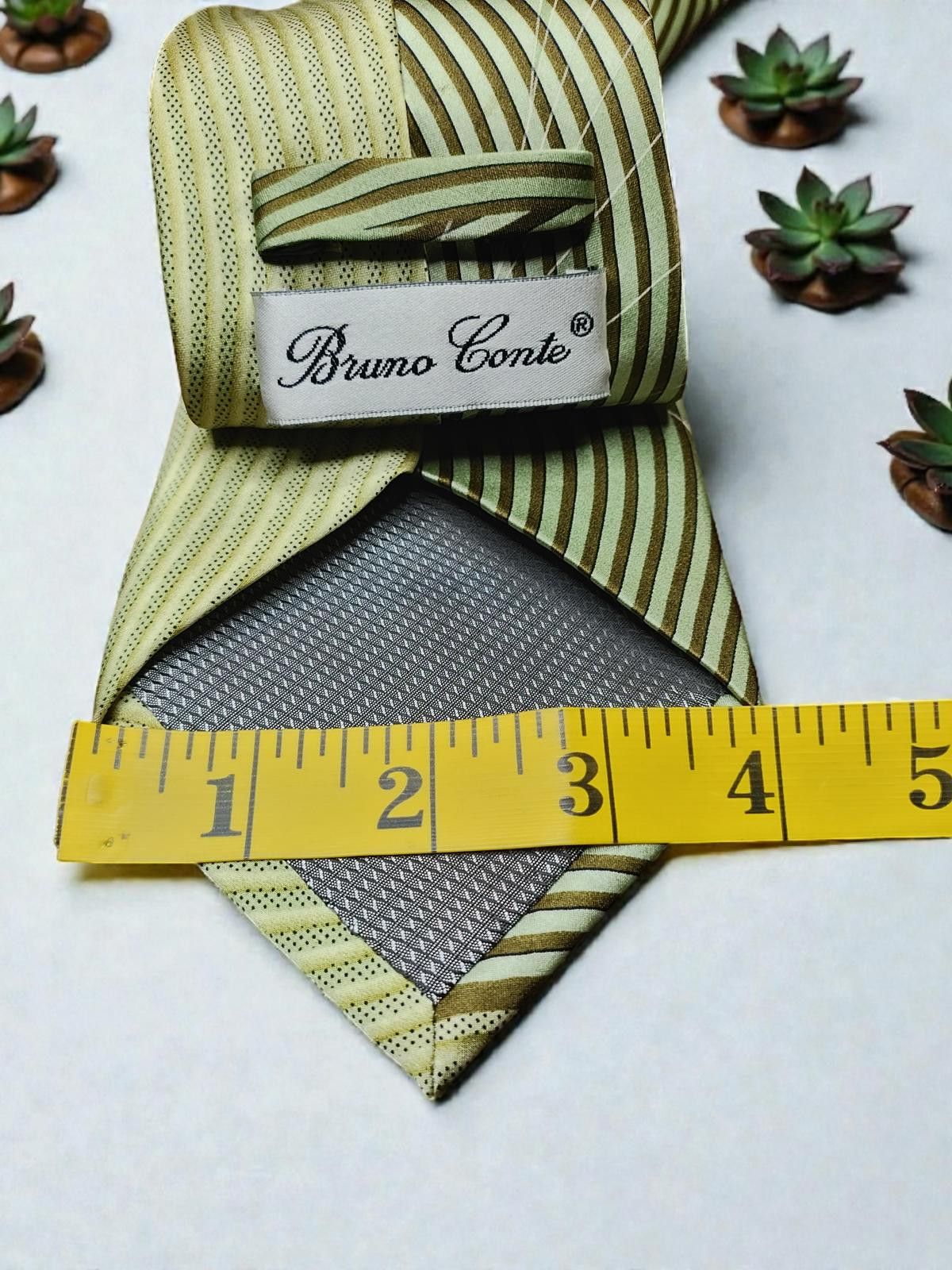 Other Vintage Classic Bruno Conte Men's Striped Silk Tie Size ONE SIZE - 4 Thumbnail
