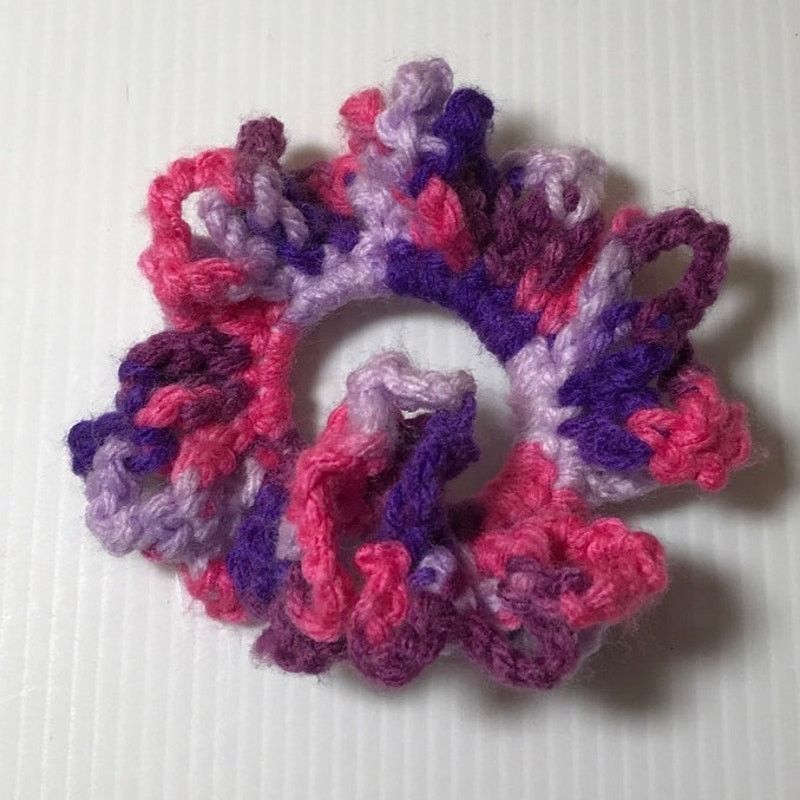 Handmade NWT Purple Pink Handmade Crocheted Hair Scrunchie Size ONE SIZE - 1 Thumbnail