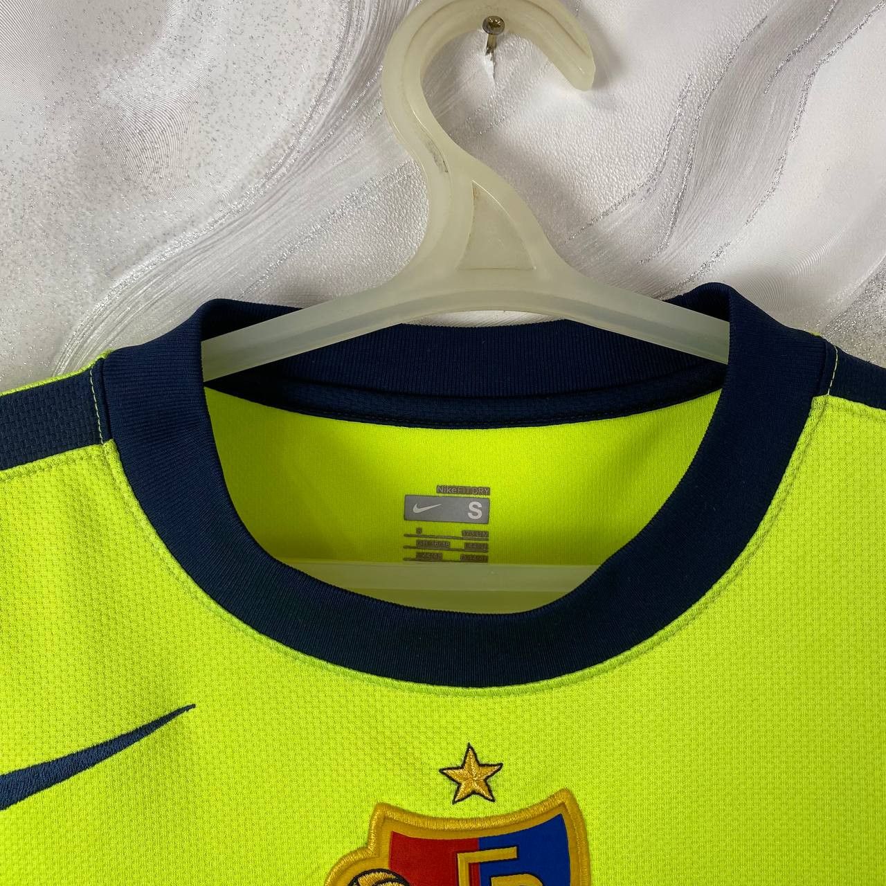 Nike Nike FC BASEL 1893 FOOTBALL SHIRT JERSEY 2009 2011 Size US S / EU 44-46 / 1 - 7 Thumbnail