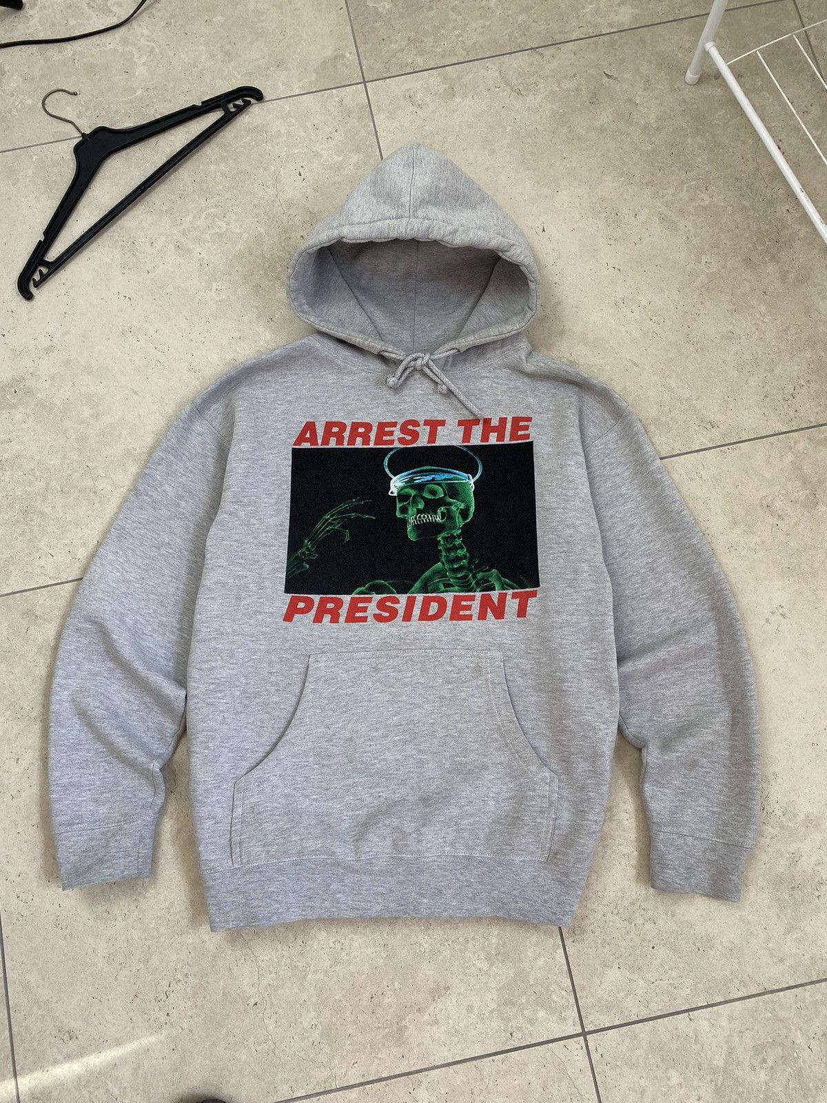 10 Deep 10 Deep Arrest the president hoodies Size US M / EU 48-50 / 2 - 1 Thumbnail